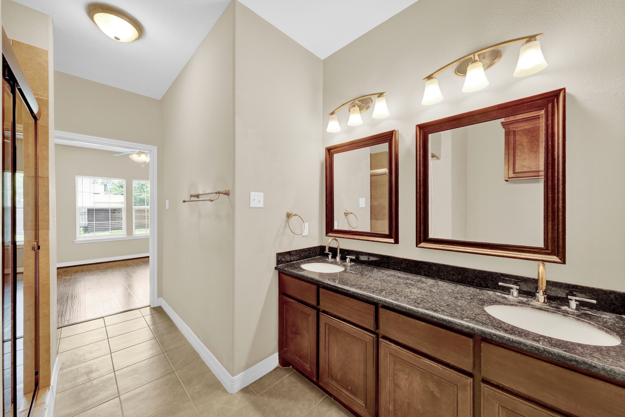 2906 Anita B Property Photo 23
