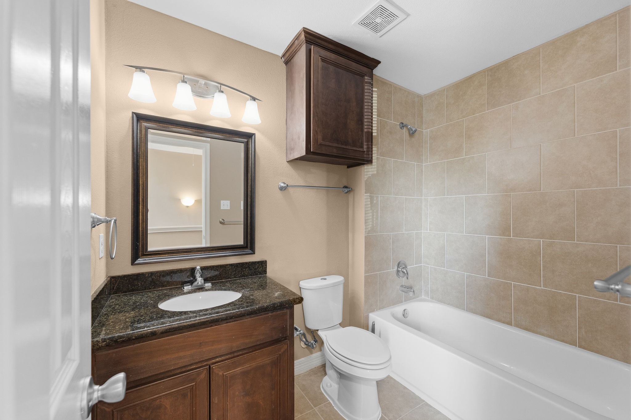 2906 Anita B Property Photo 31