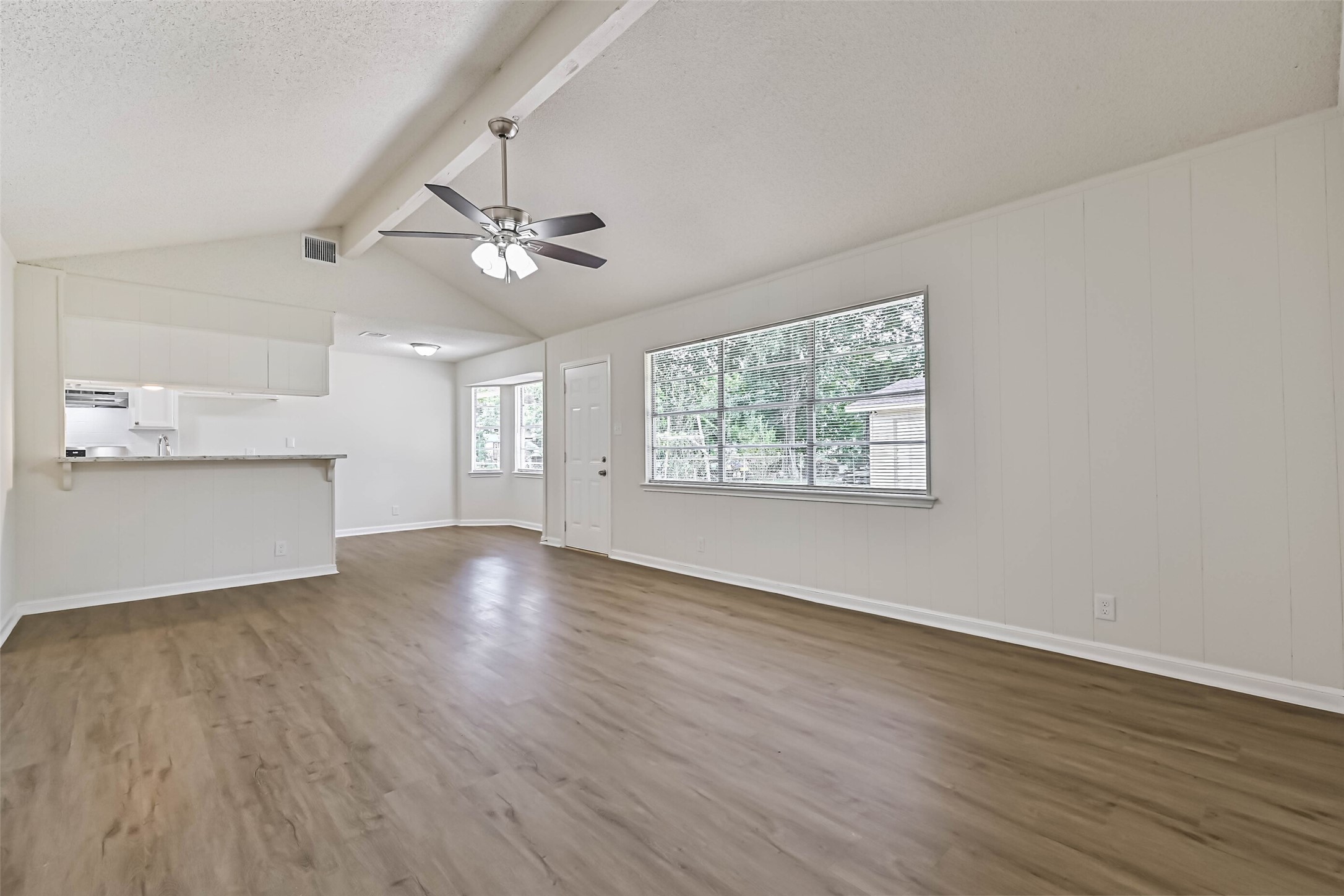 117 Dallas Street Property Photo 8