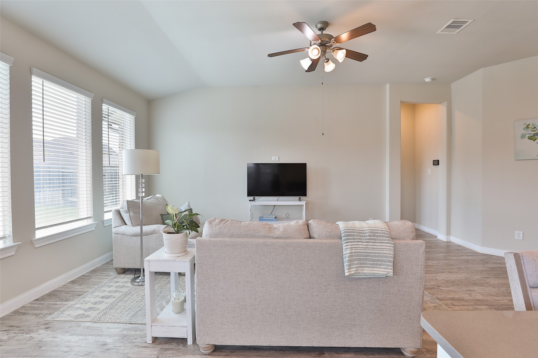 8831 Arch Rock Drive Property Photo 7