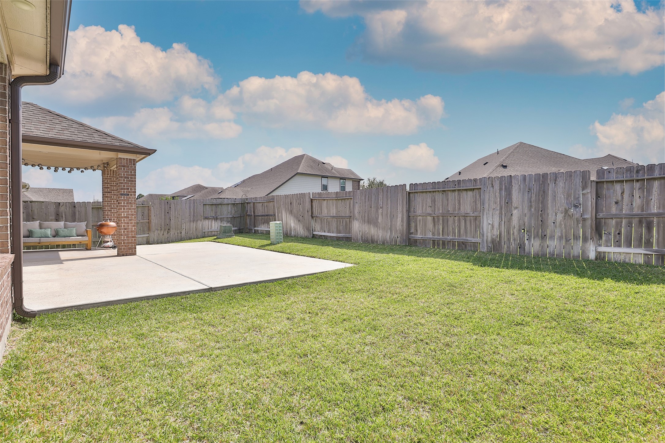 8831 Arch Rock Drive Property Photo 32