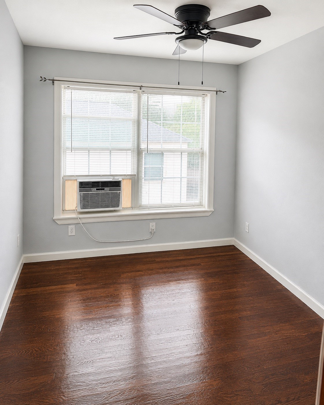 4302 Polk Street 7 Property Photo 5