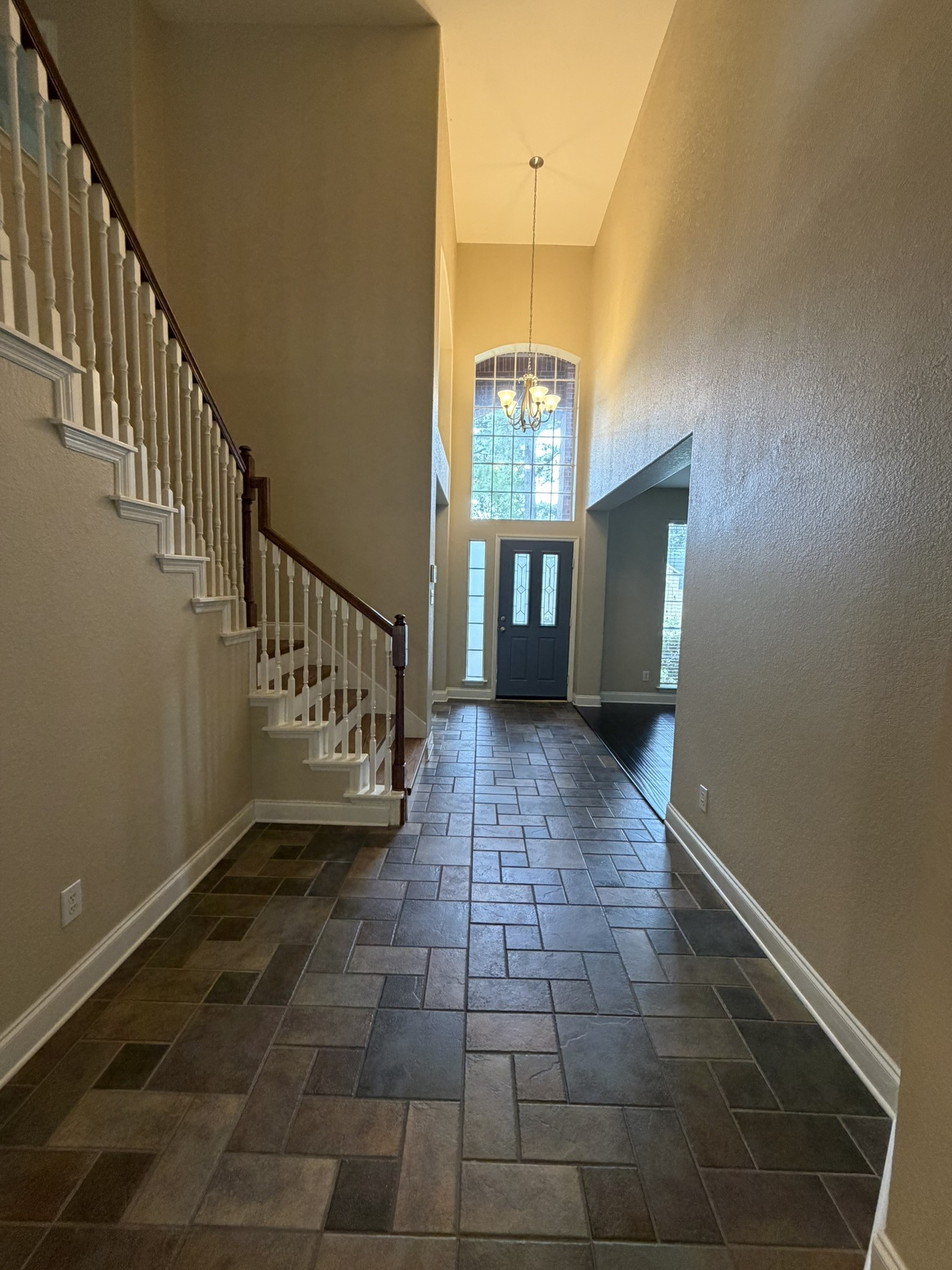 55 N Creekmist Pl Property Photo 5