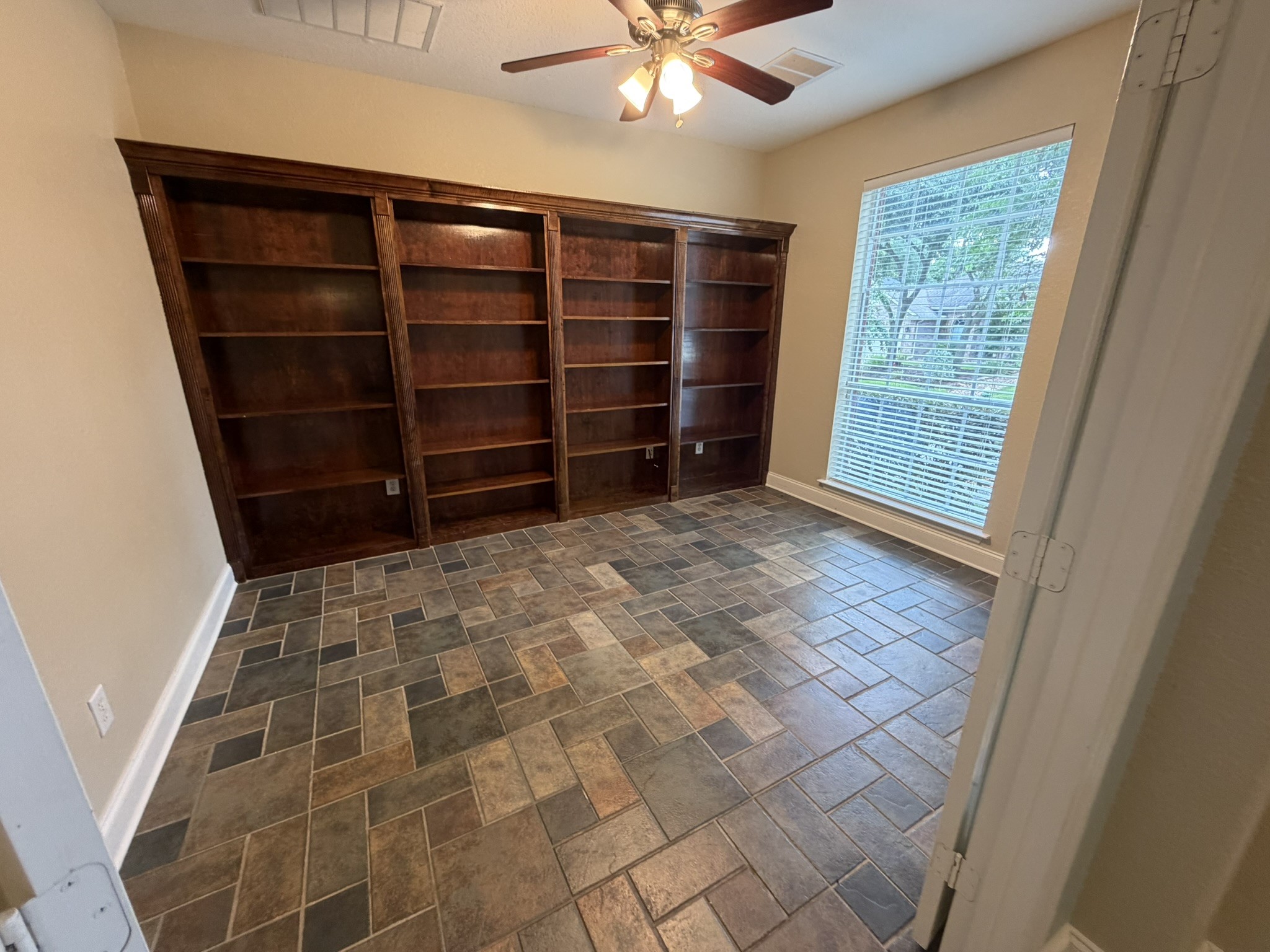 55 N Creekmist Pl Property Photo 8