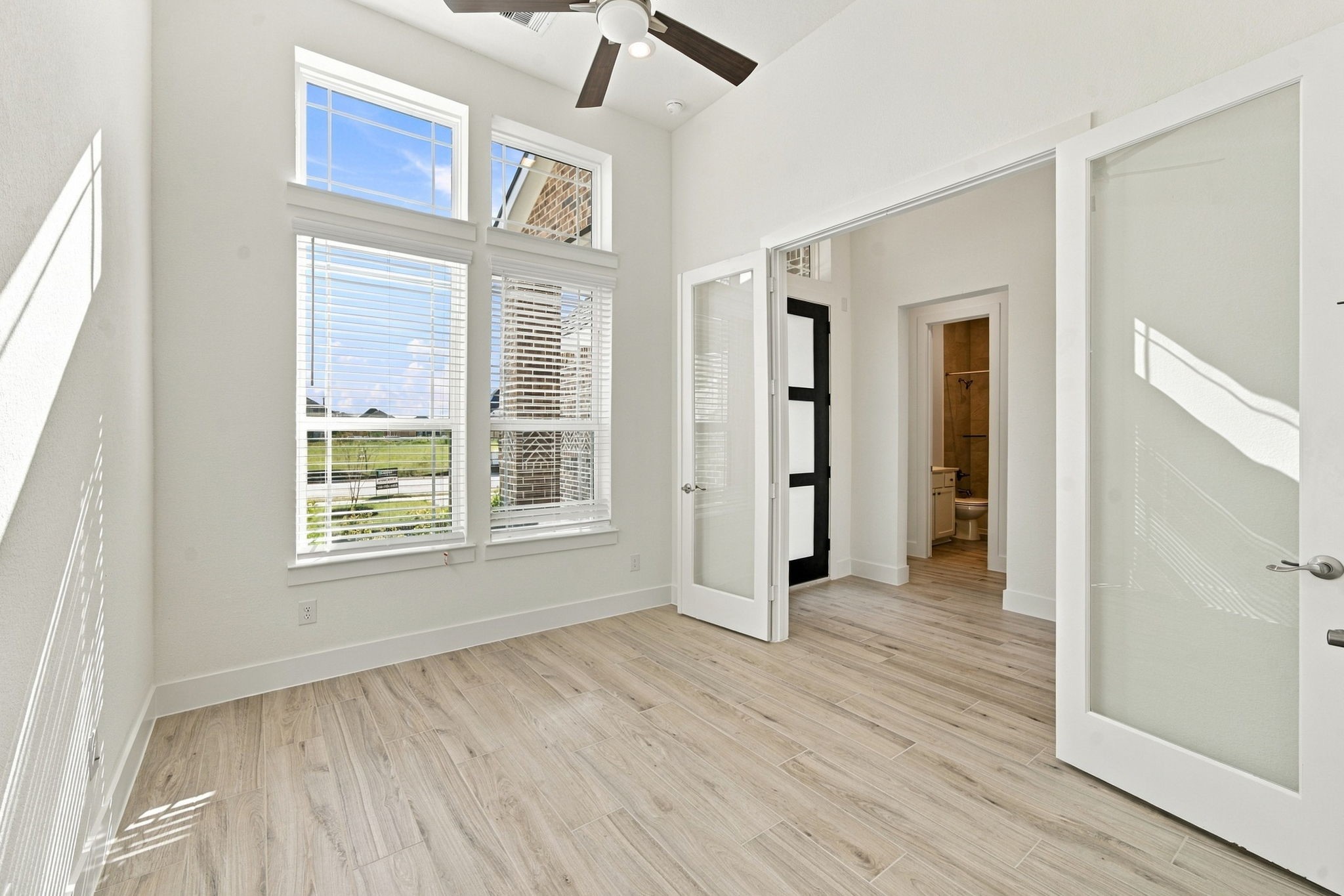 12214 Warbler Drive Property Photo 8