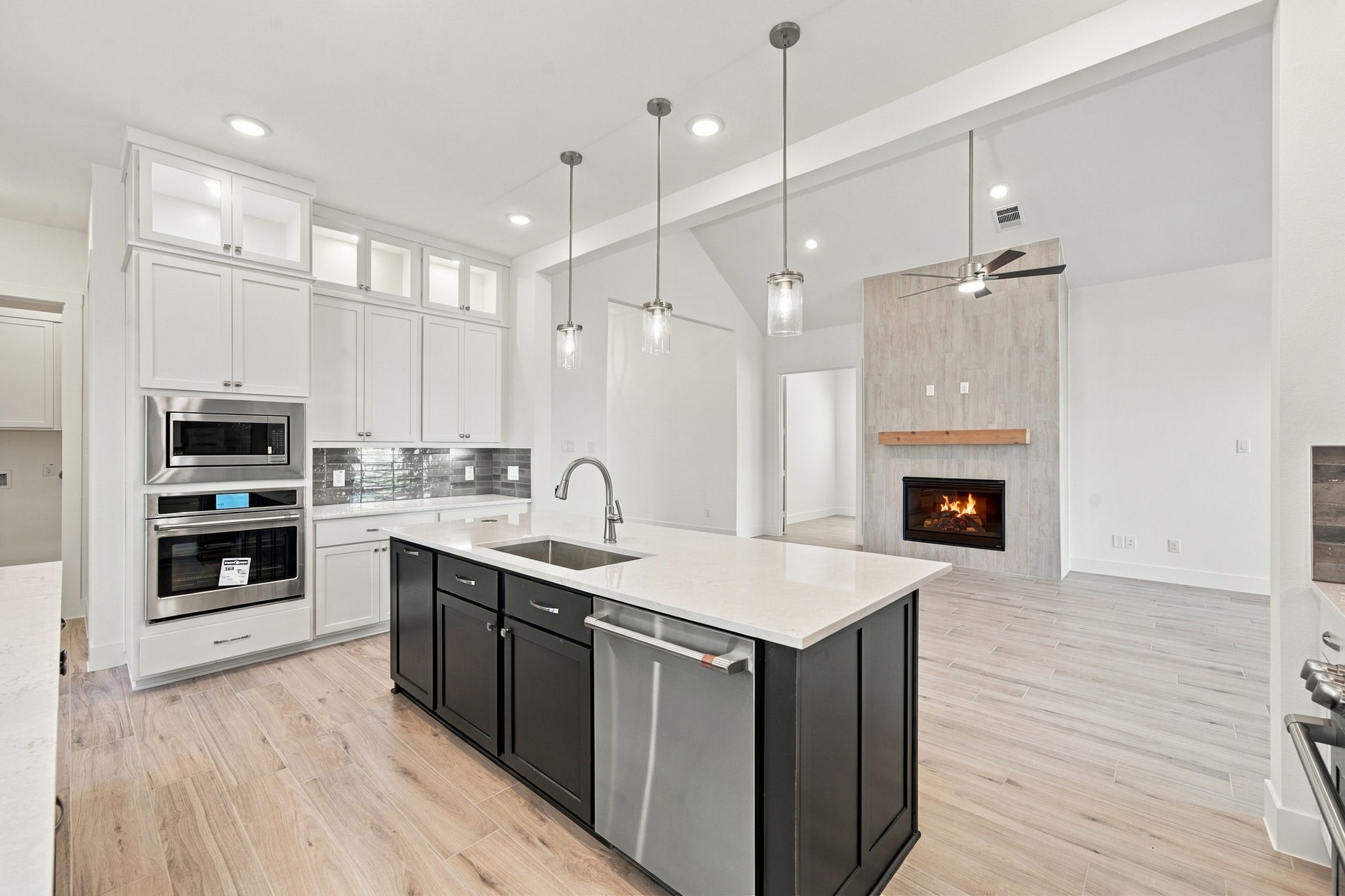 12214 Warbler Drive Property Photo 29