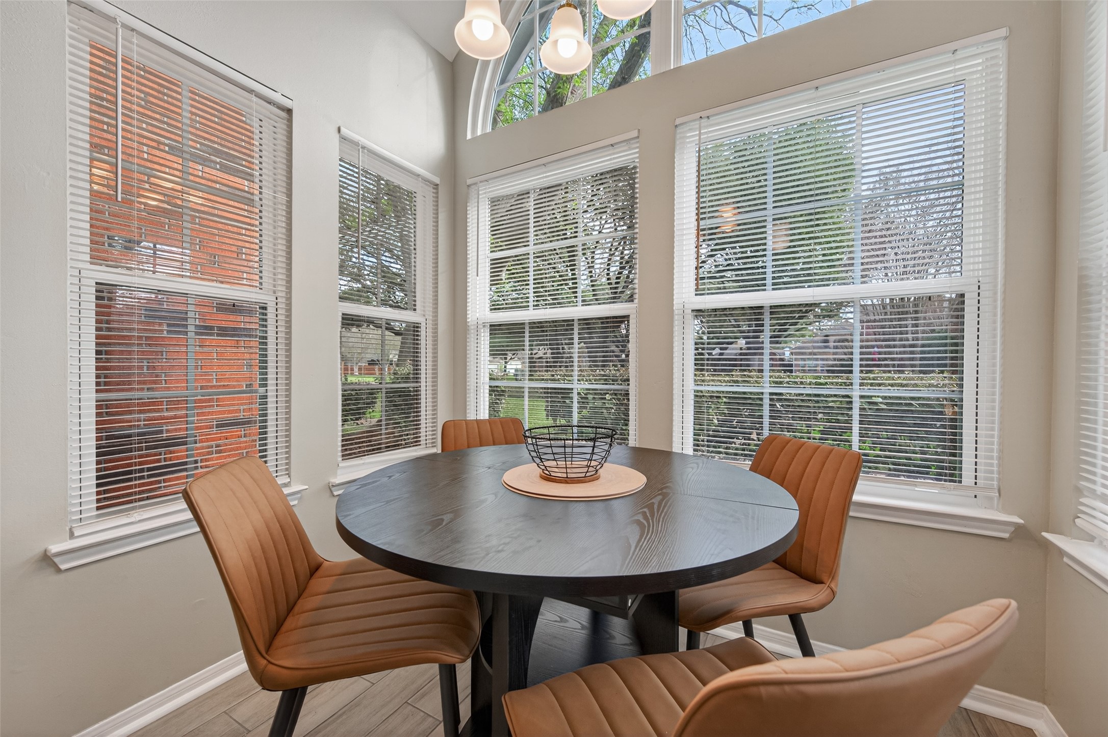 6635 Queensclub Drive Property Photo 8