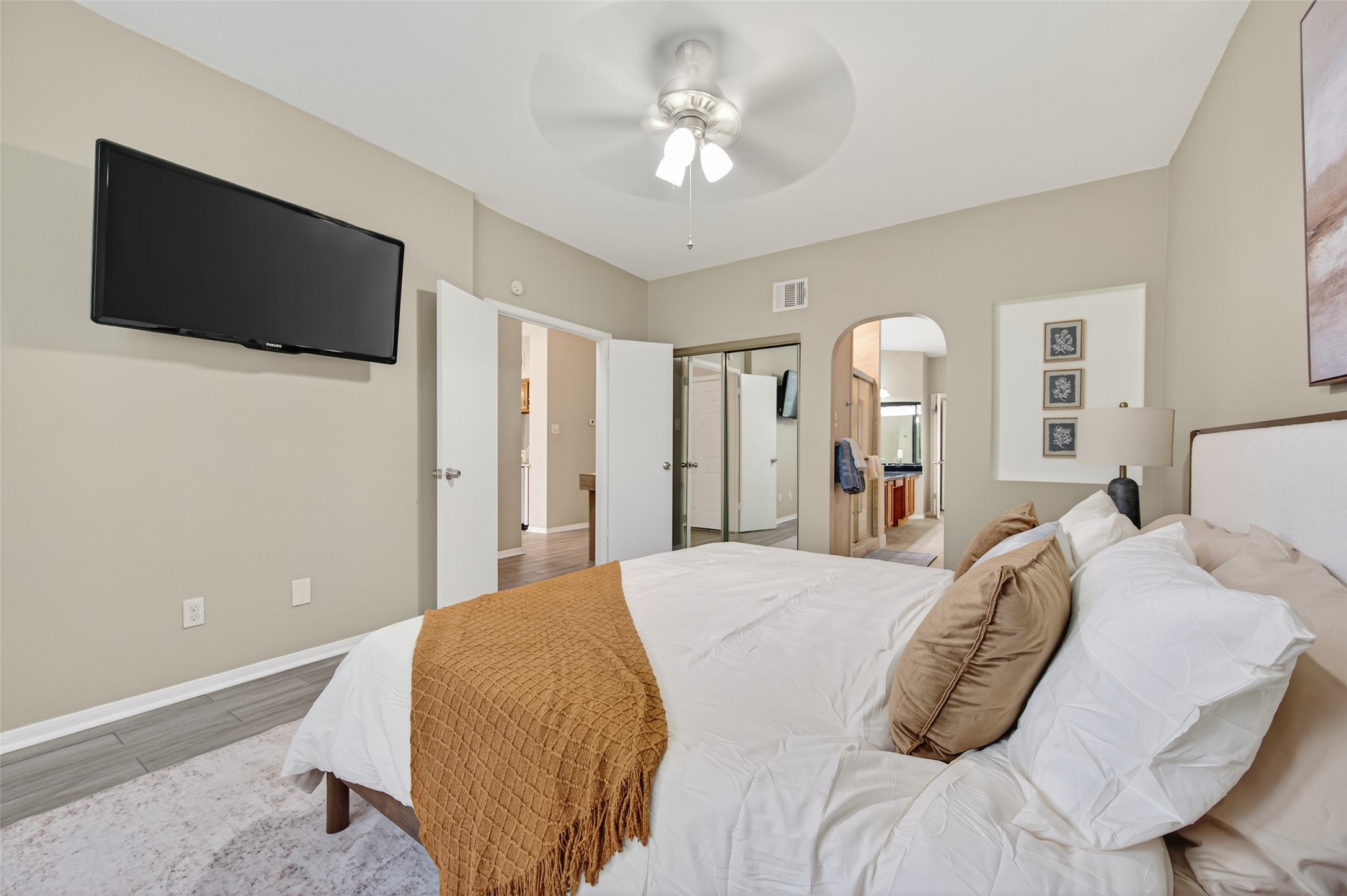 6635 Queensclub Drive Property Photo 26
