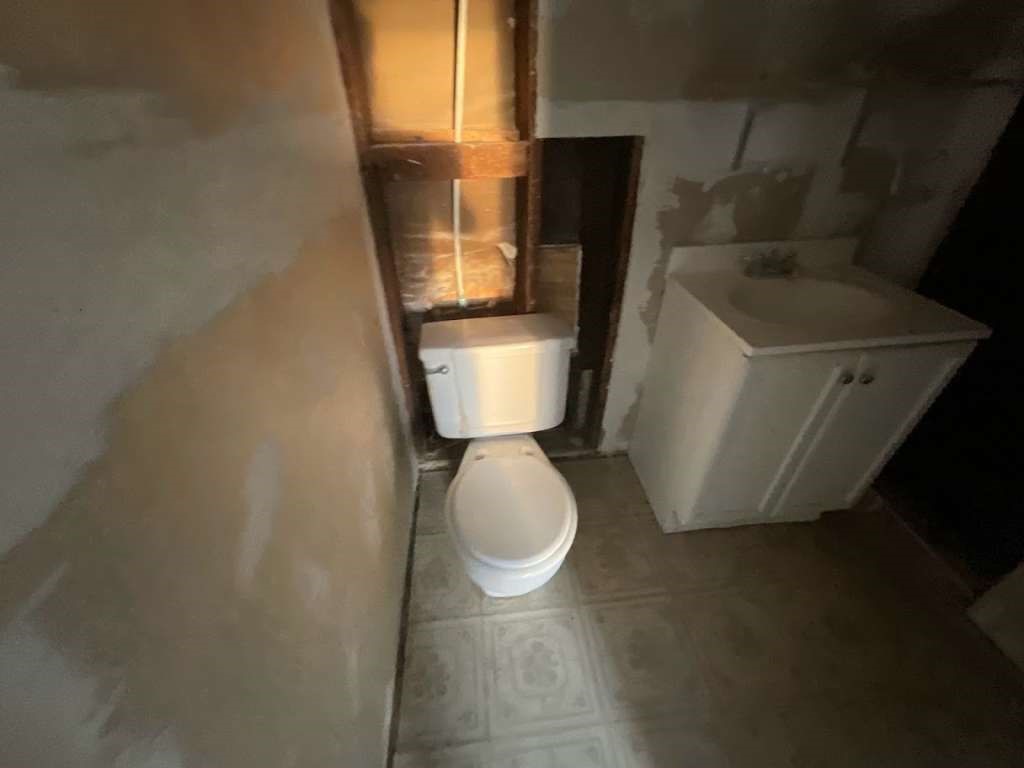 900 Canyon Drive Property Photo 8