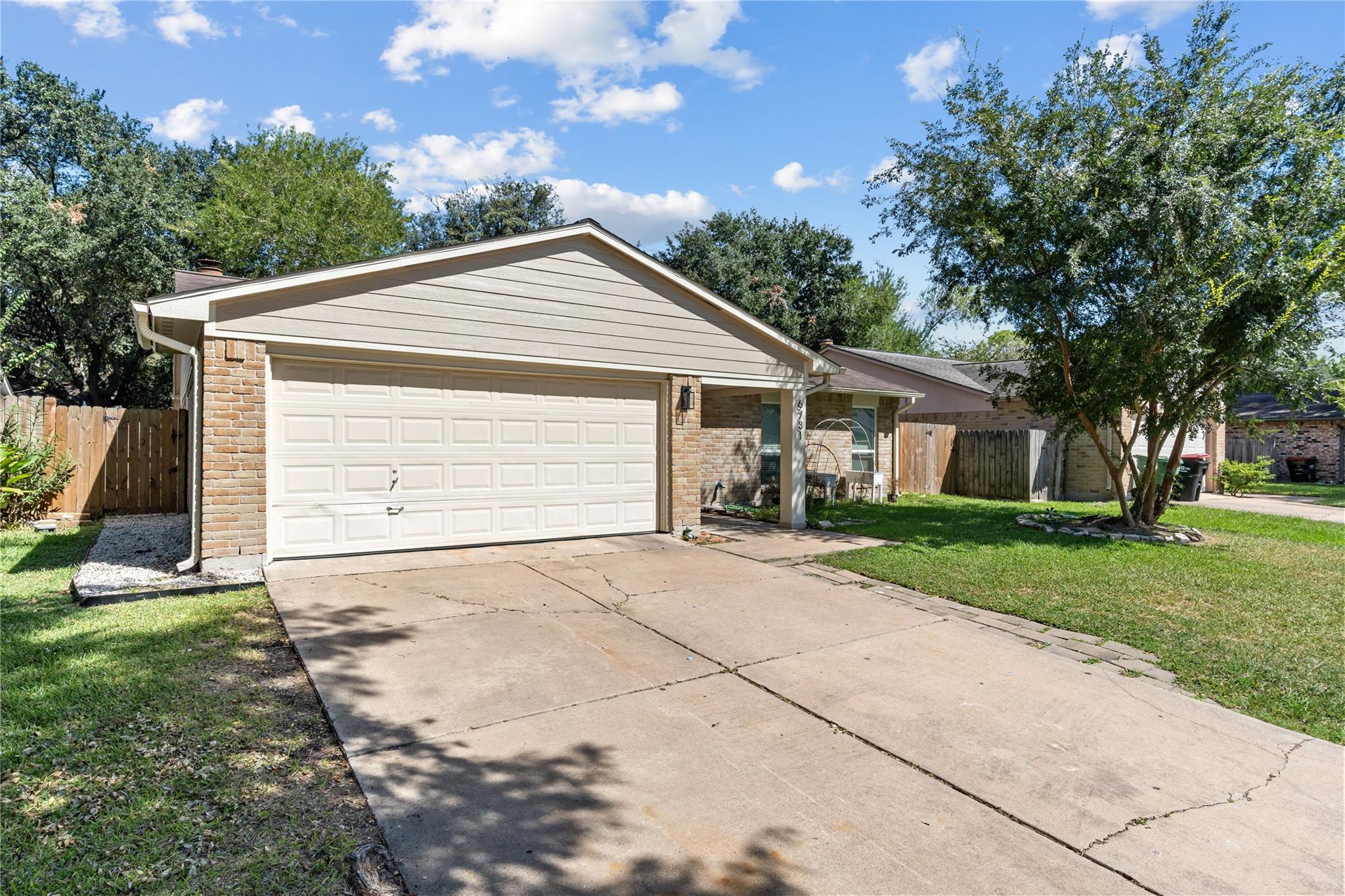 6731 Blue Ridge Drive Property Photo 3