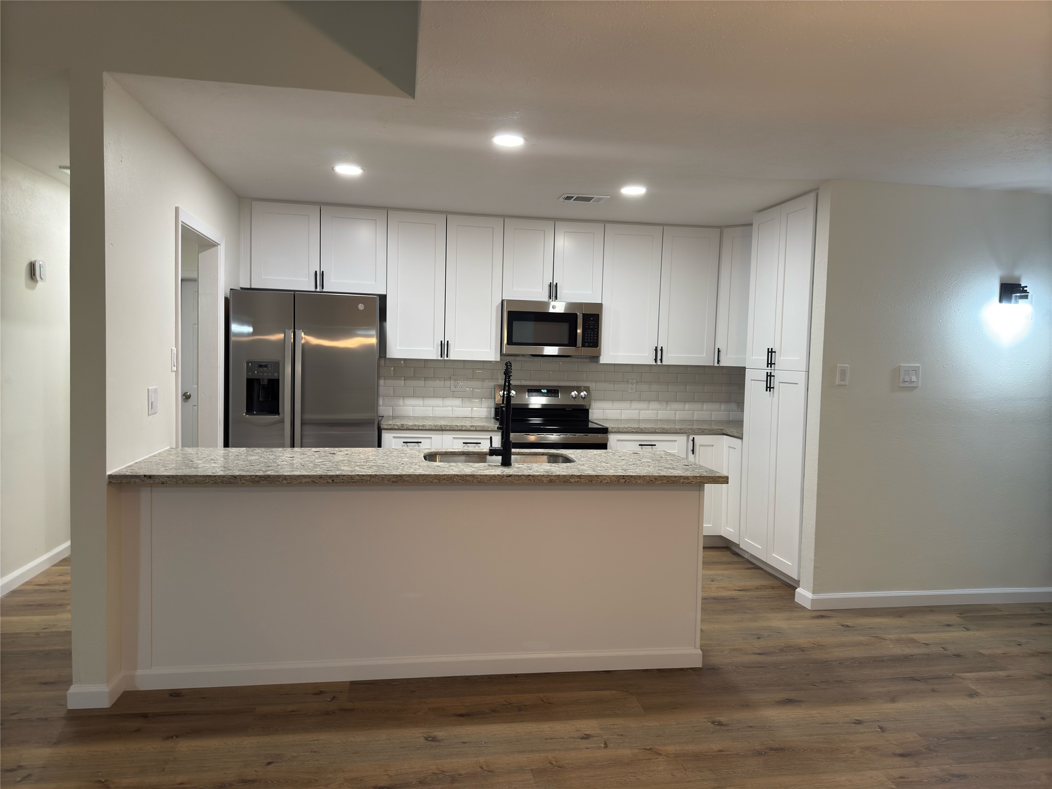 6731 Blue Ridge Drive Property Photo 5
