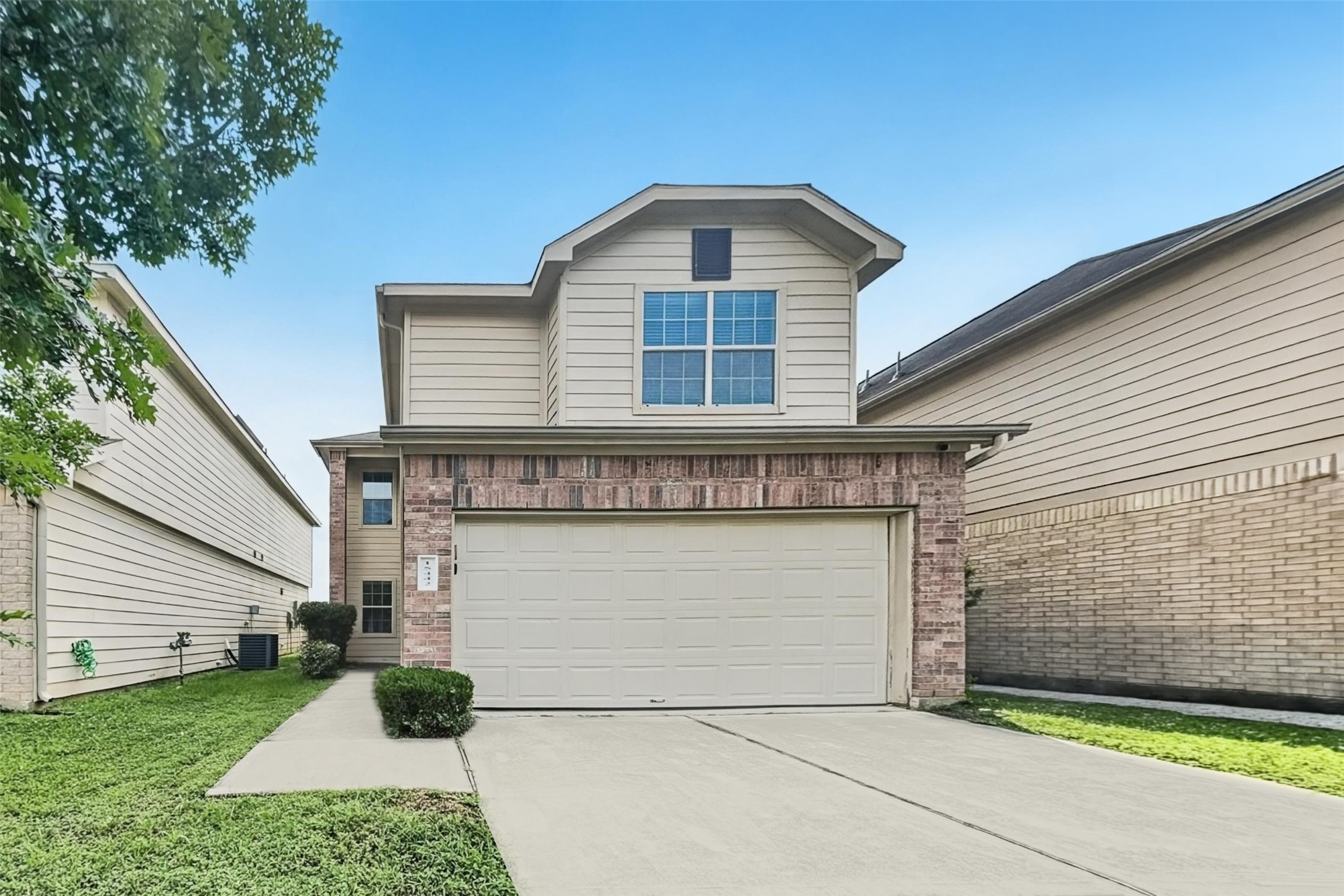 15442 Bammel Fields Court Property Photo 1