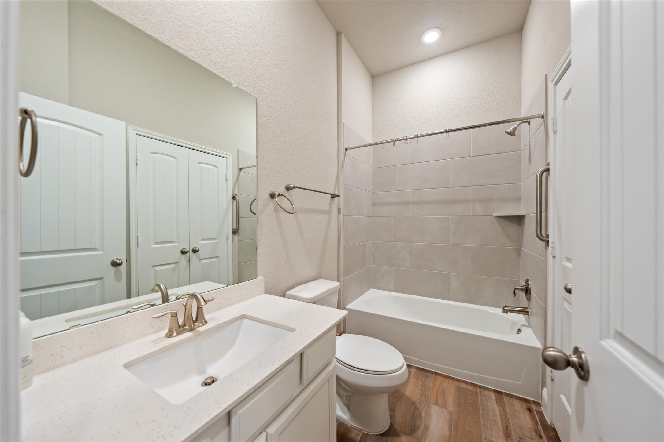 21335 Sierra Point Lane Property Photo 13