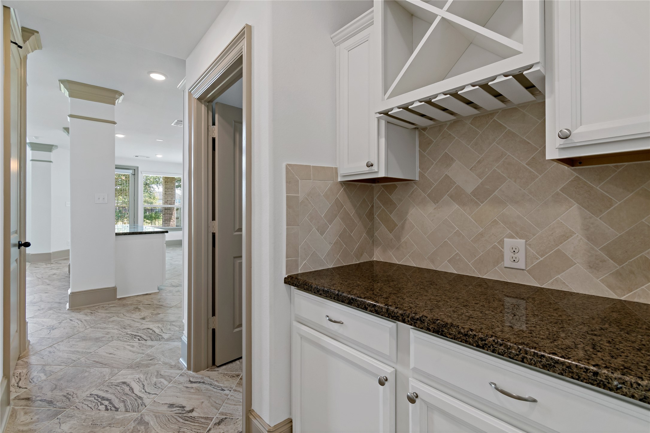 13418 Lansdown Street Property Photo 12