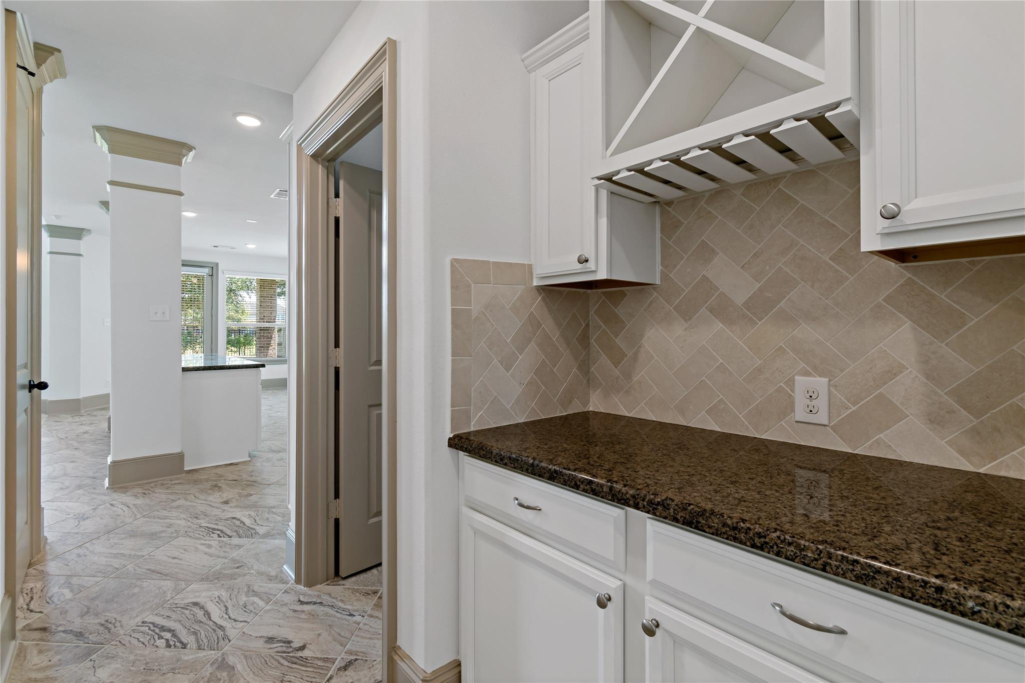 13418 Lansdown Street Property Photo 12
