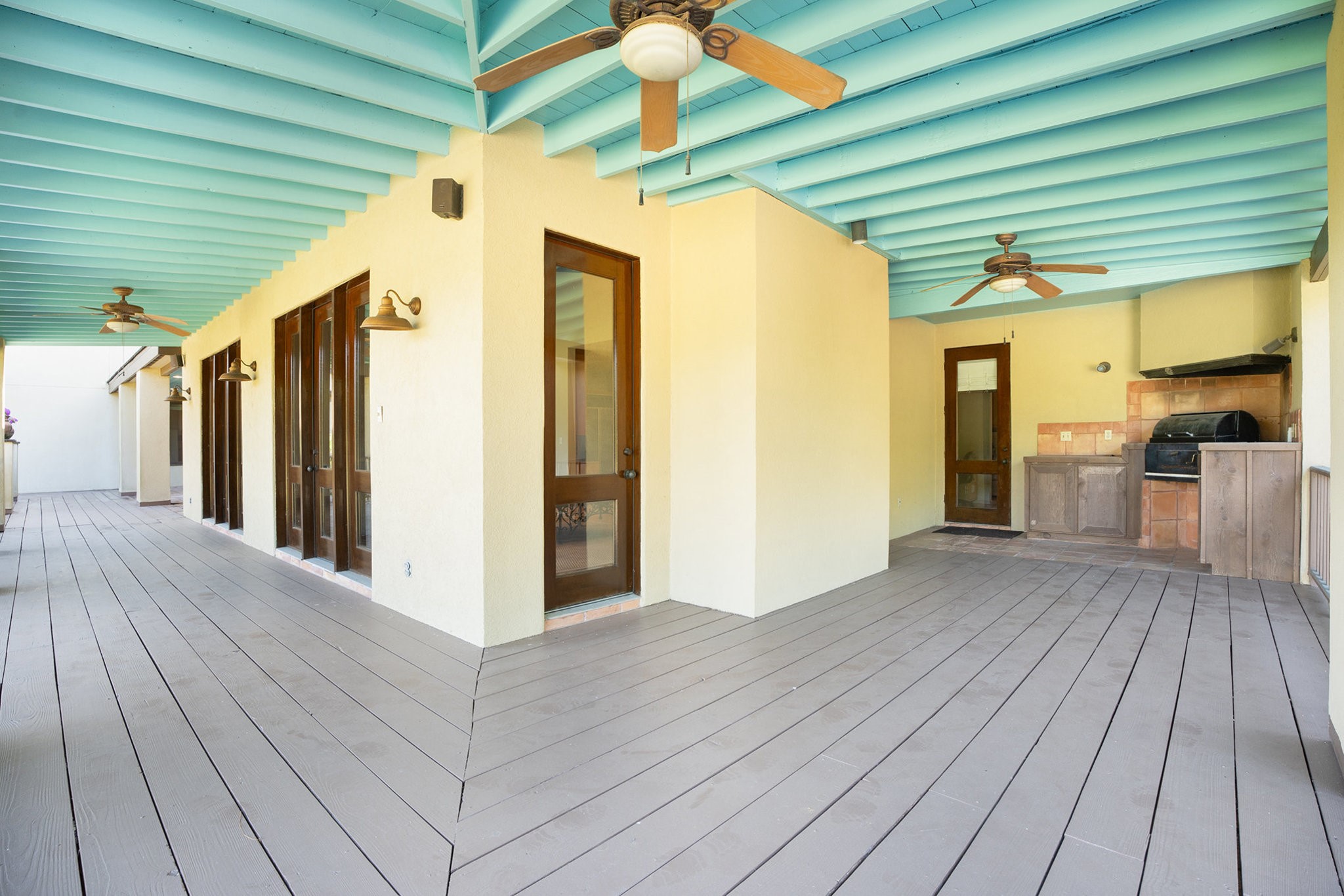 4615 Bayou Boulevard Property Photo 20