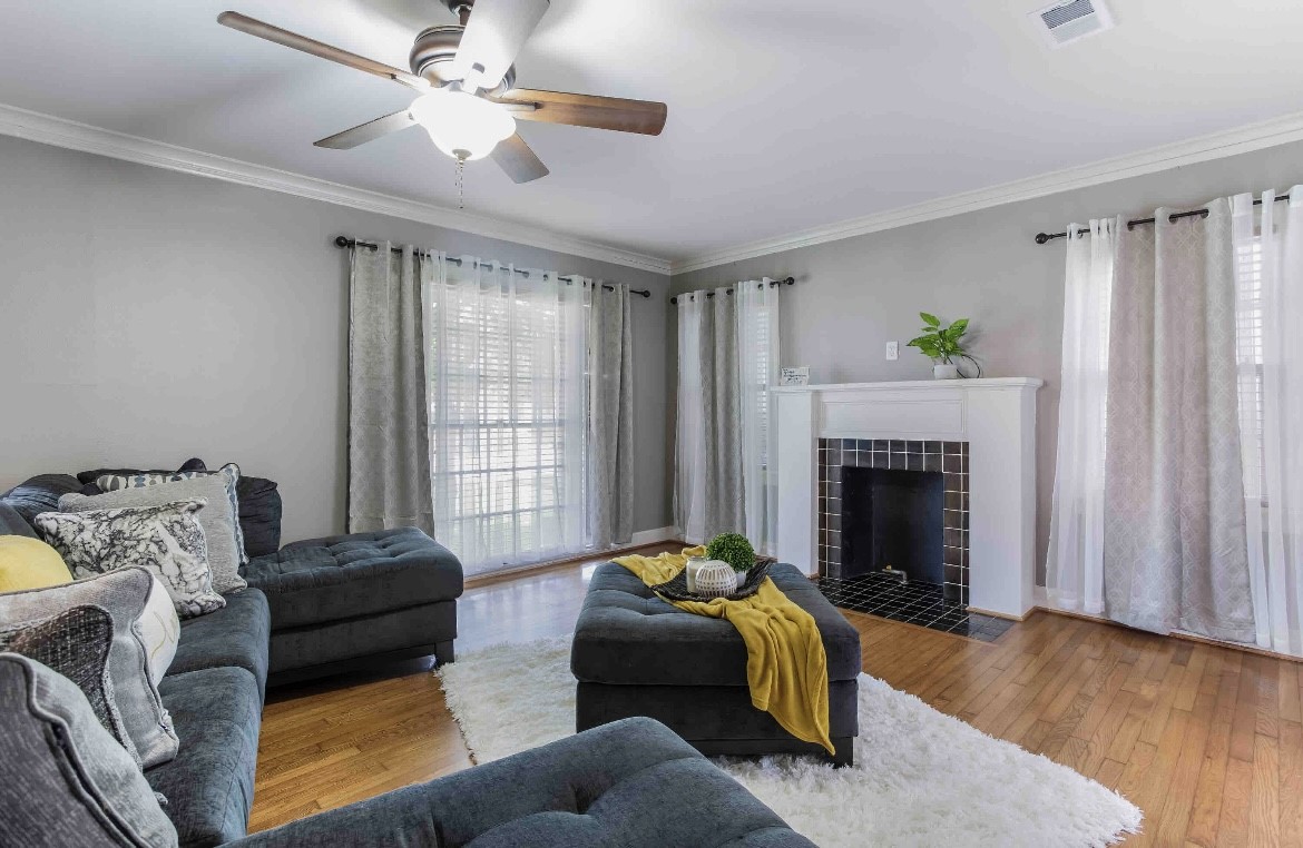 2820 Wheeler Street Property Photo 4