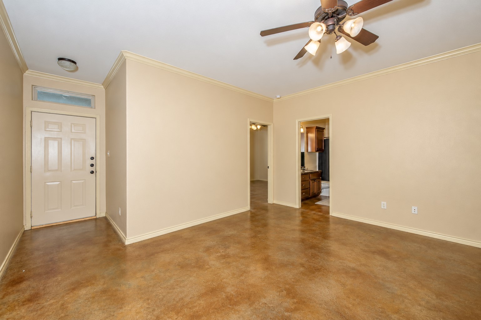4311 Commando Trail Property Photo 5