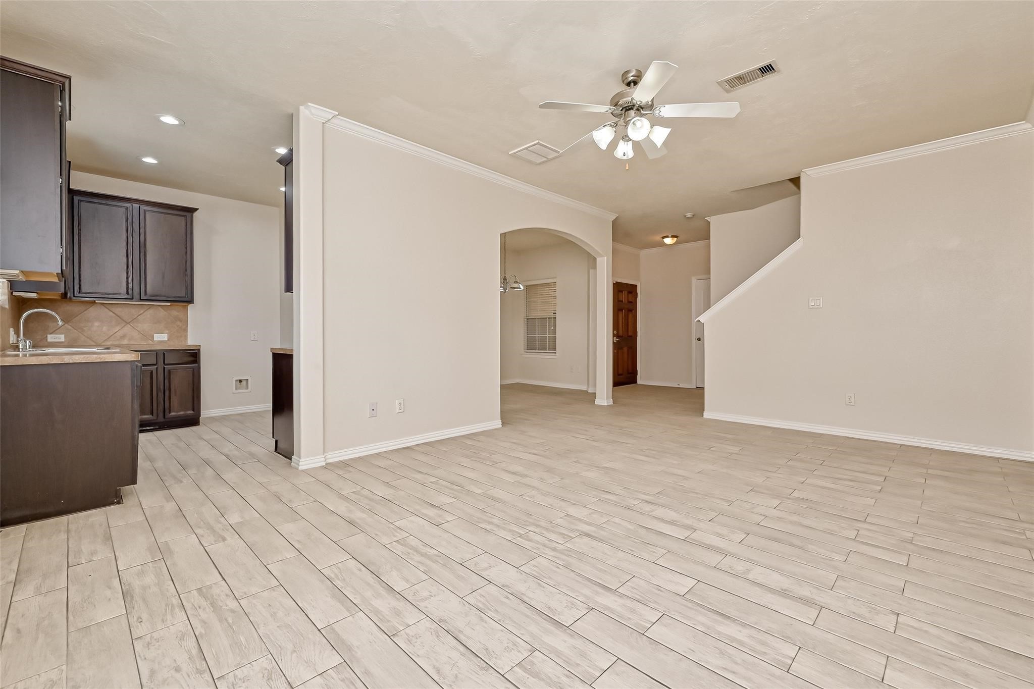 5015 Dartmoor Ridge Trail Property Photo 15
