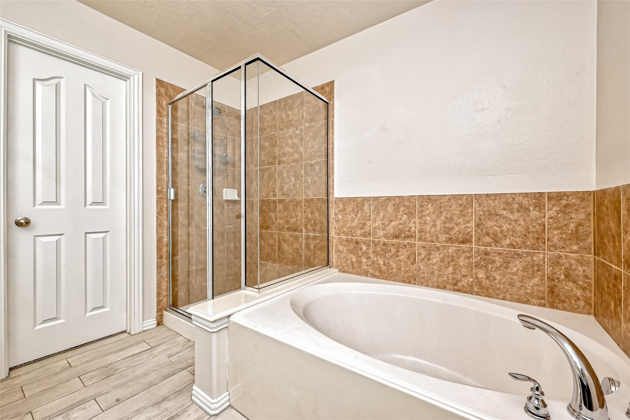5015 Dartmoor Ridge Trail Property Photo 35