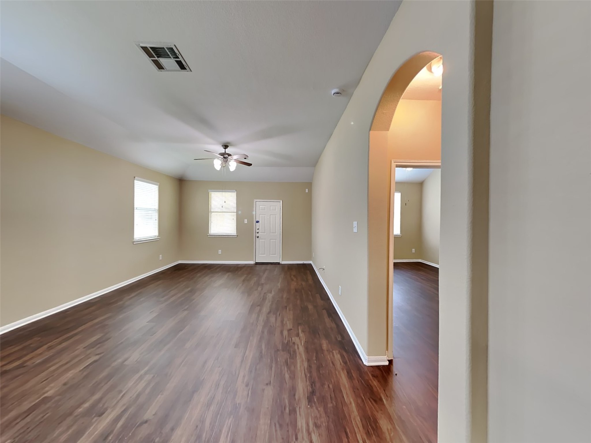 2324 Shady Tree Lane Property Photo 5