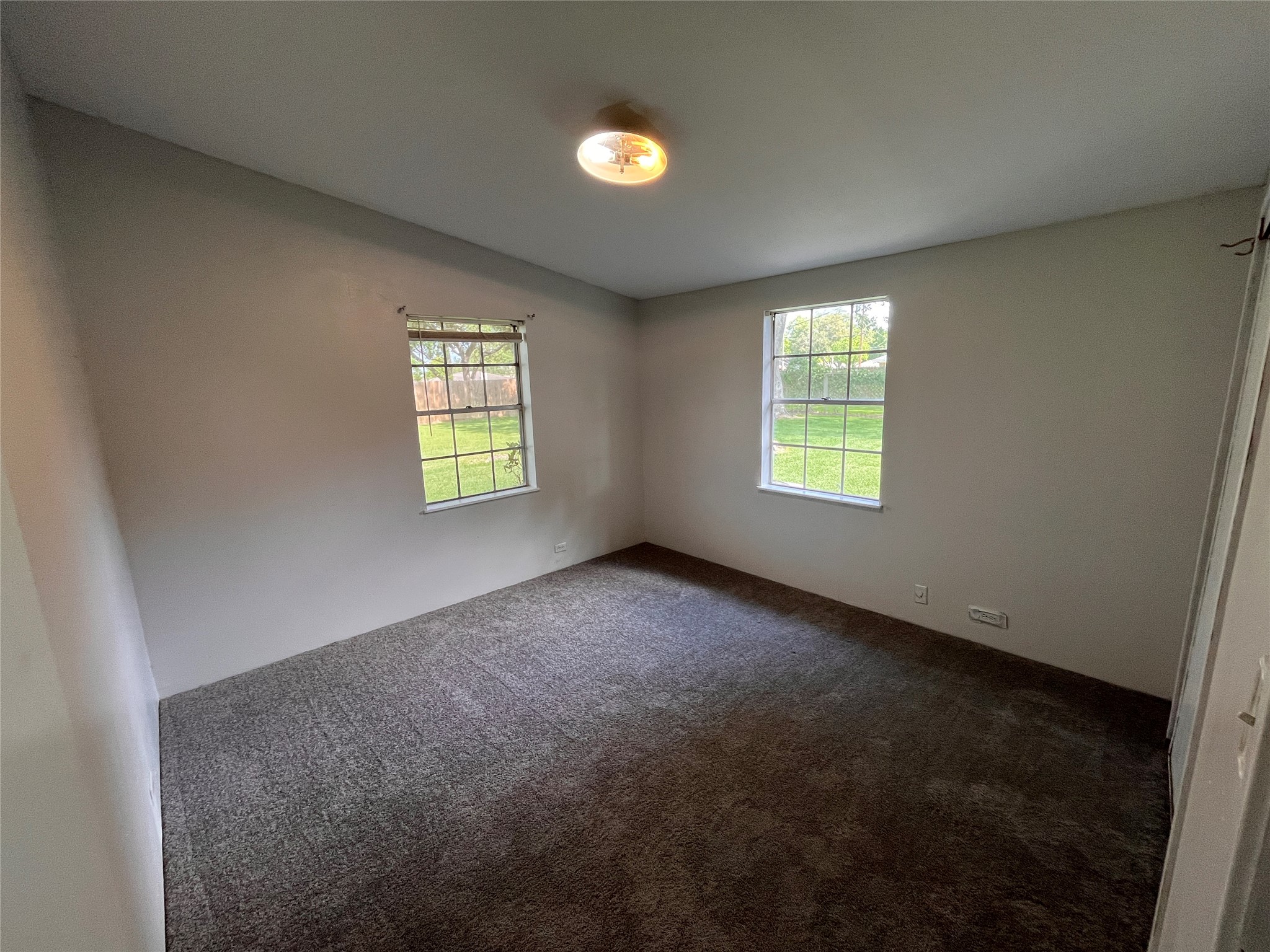 103 Greenbriar Drive Property Photo 32