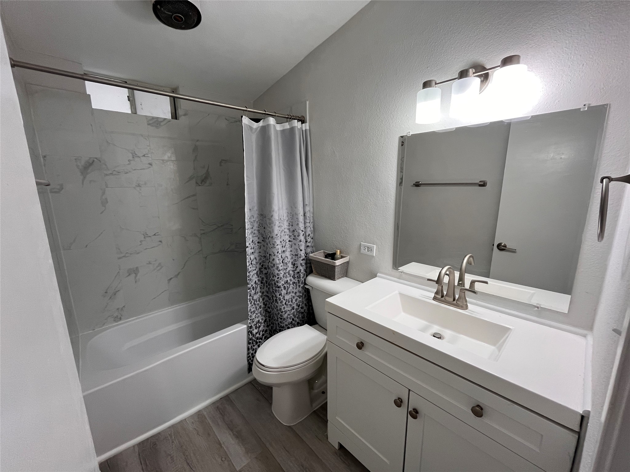 103 Greenbriar Drive Property Photo 36