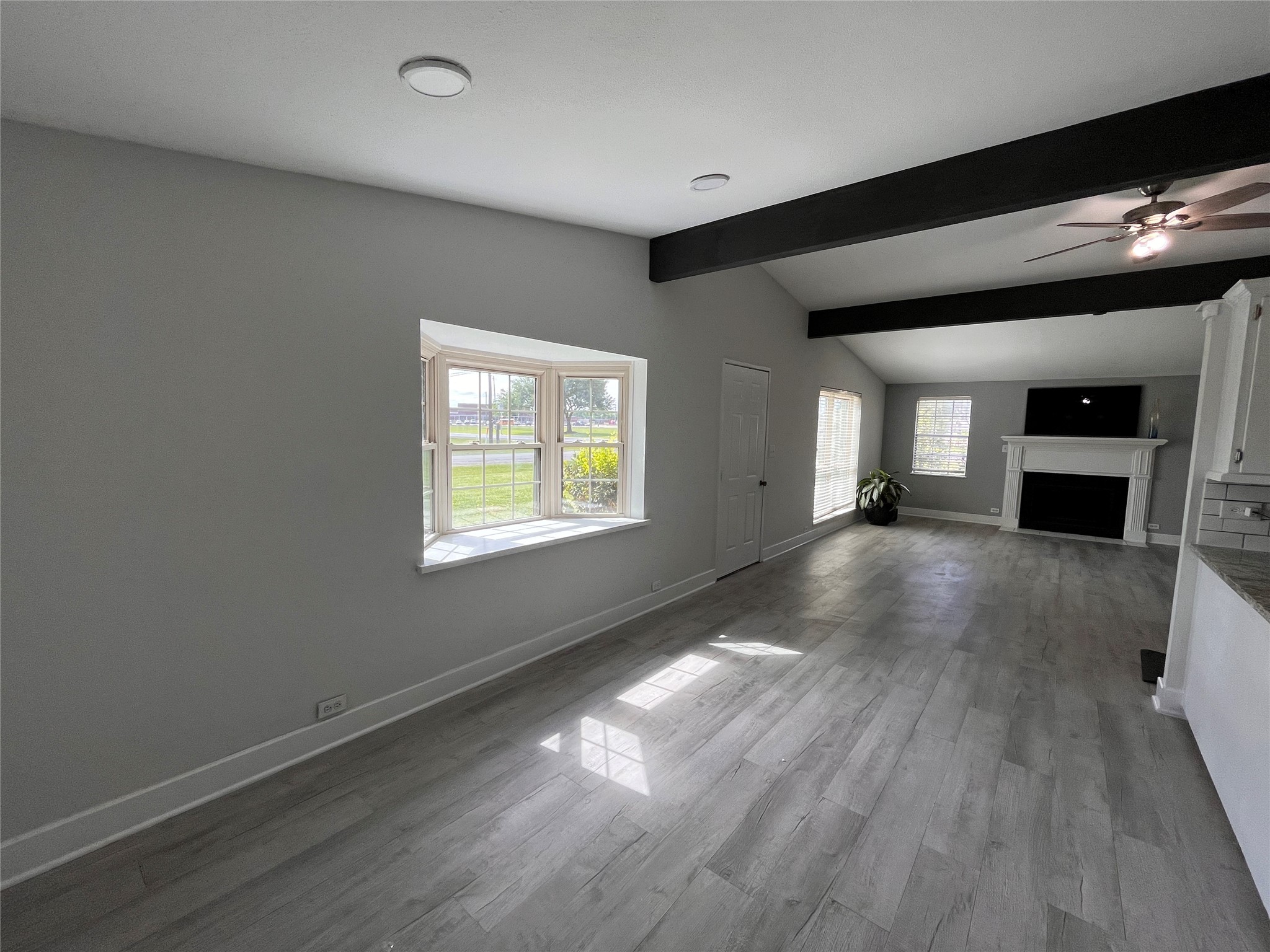 103 Greenbriar Drive Property Photo 37