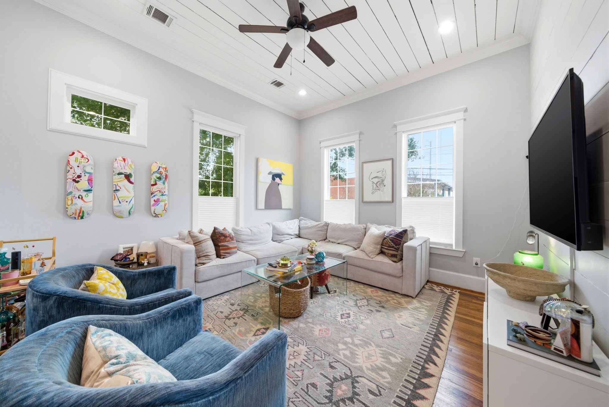 2019 Crockett Street Property Photo 8