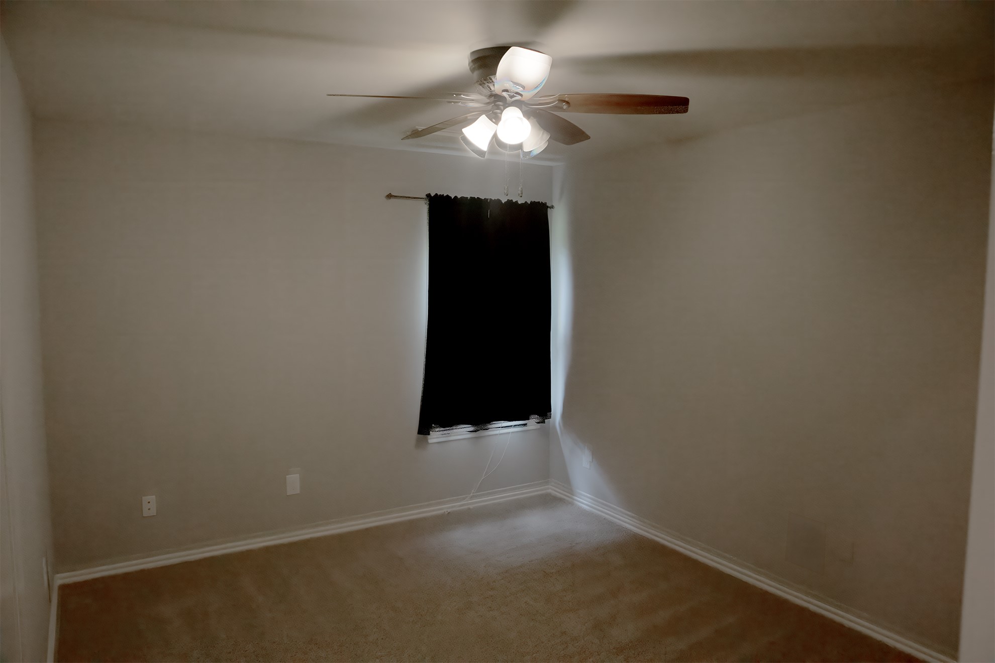 18523 Half Moon Trail Property Photo 8