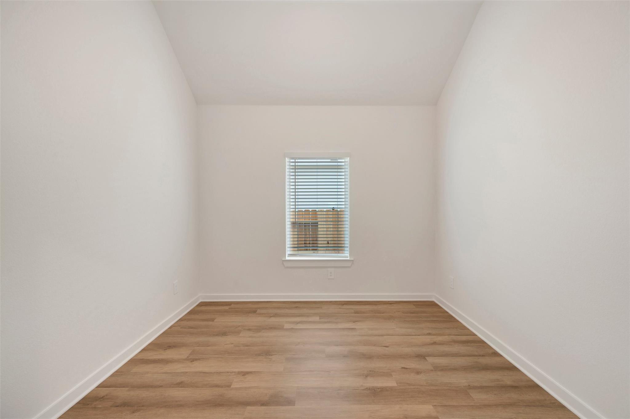 244 Draper Shadows Drive, Willis Tx 77378 Property Photo 10