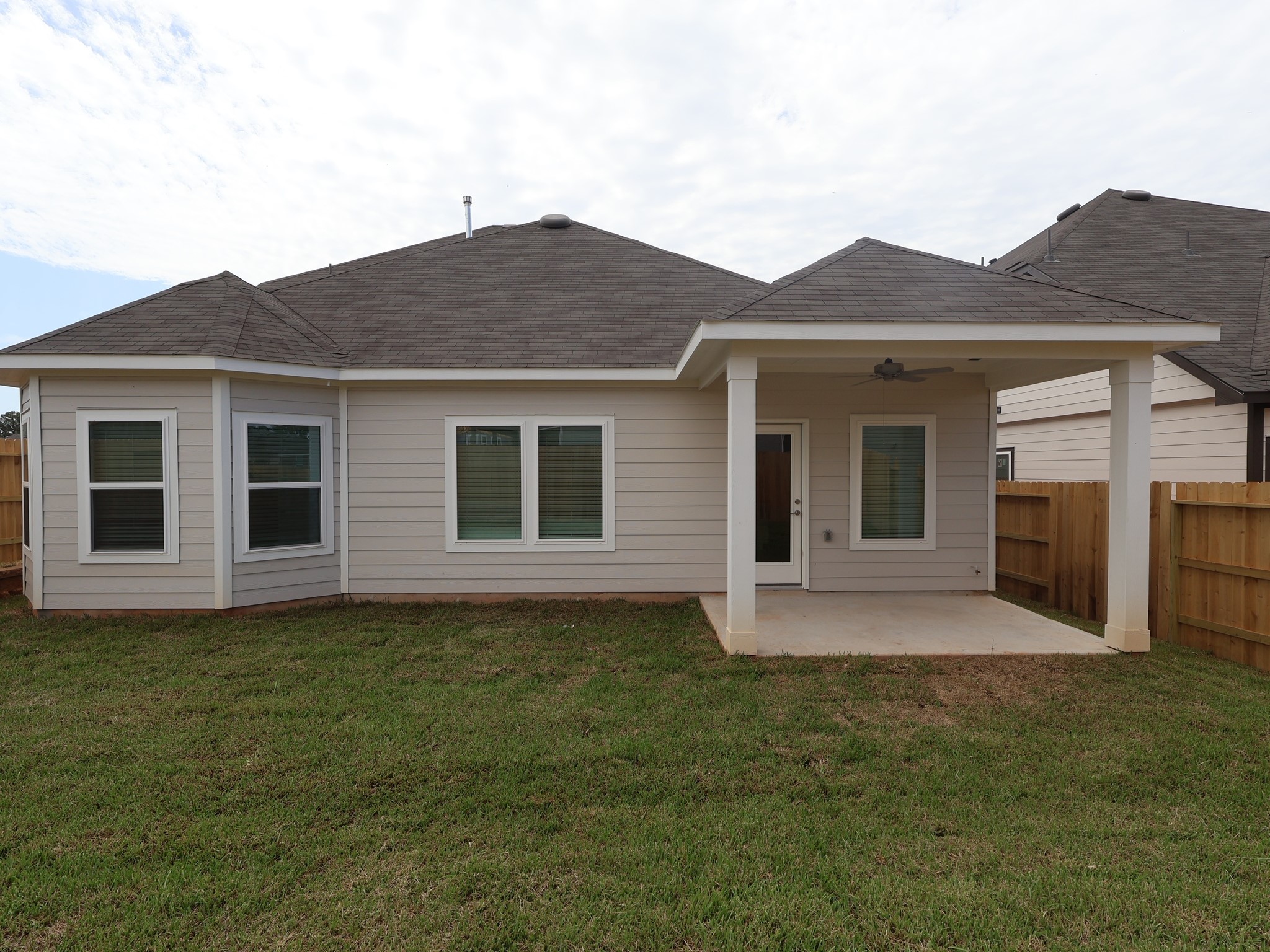 244 Draper Shadows Drive Property Photo 15