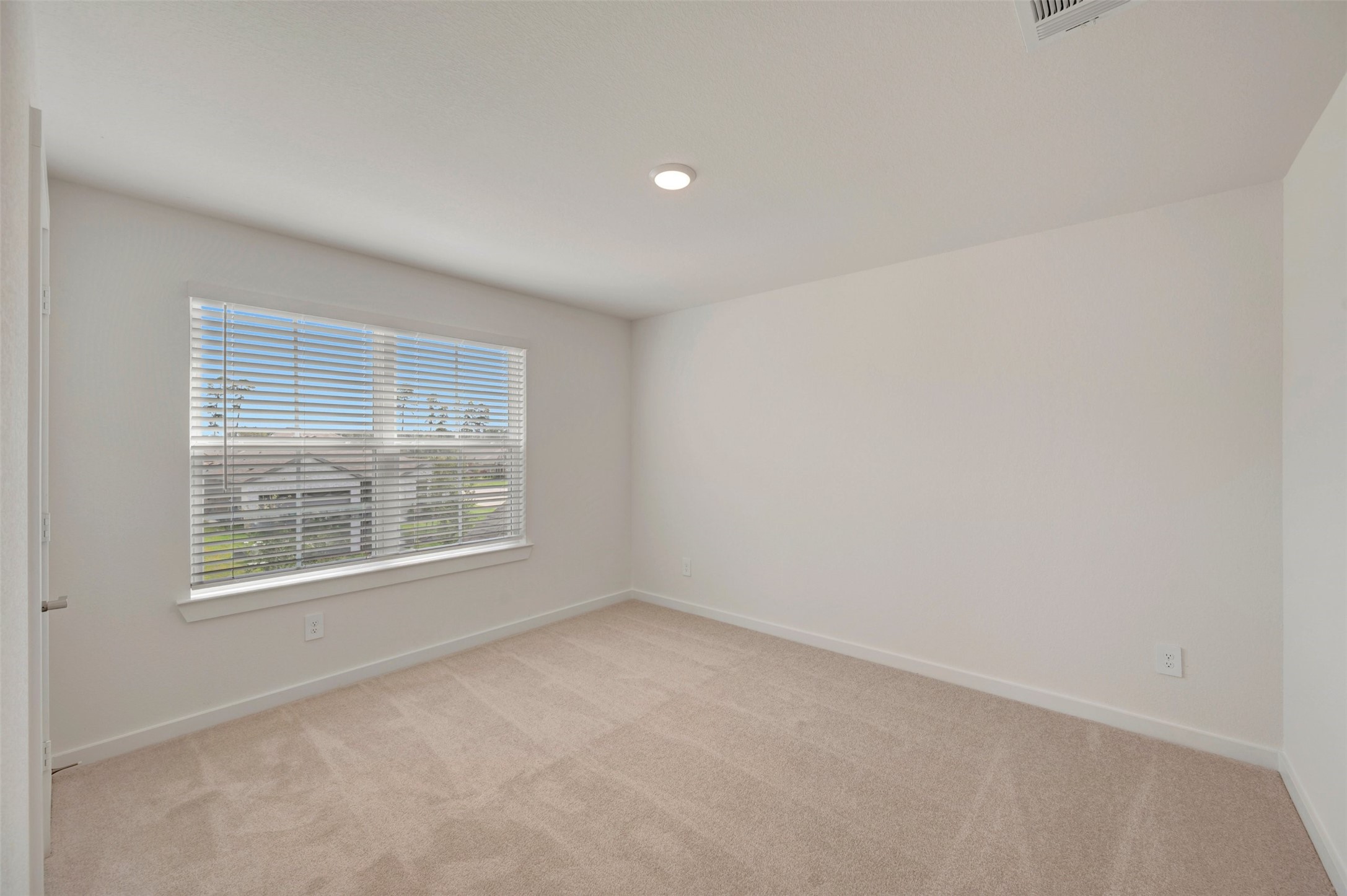 244 Draper Shadows Drive Property Photo 24