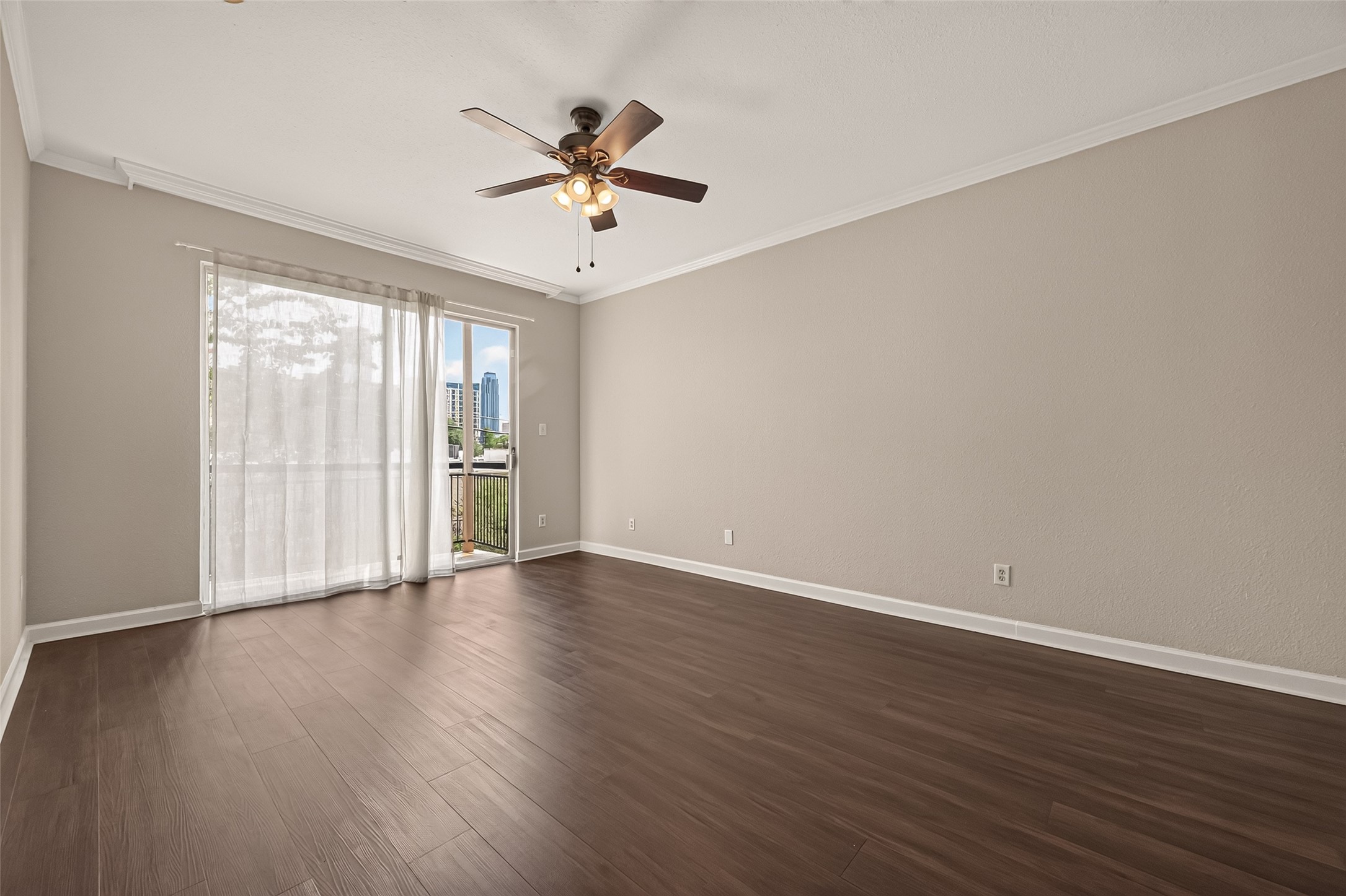 4515 Briar Hollow Place 309 Property Photo 7