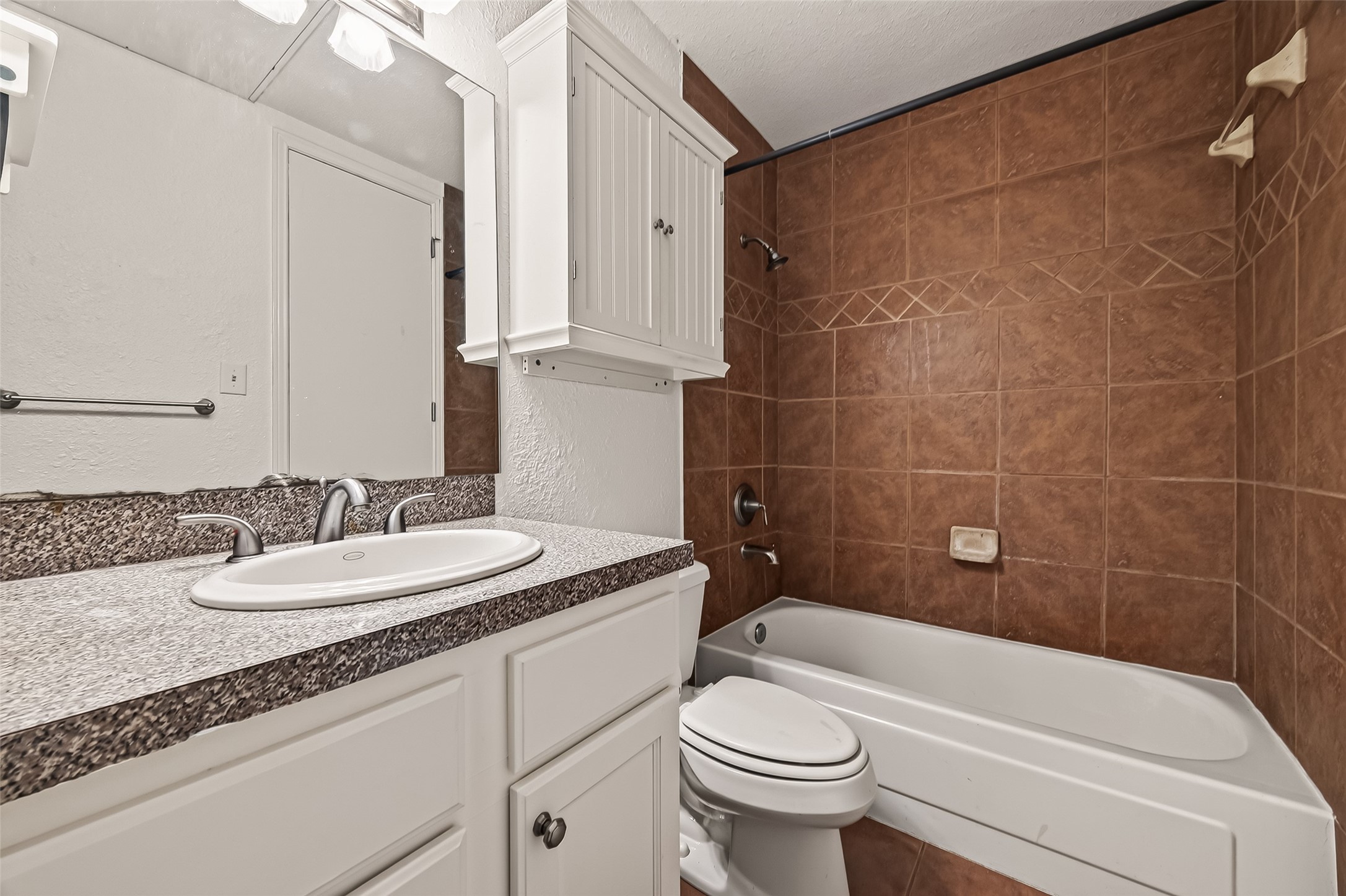 4515 Briar Hollow Place 309 Property Photo 19
