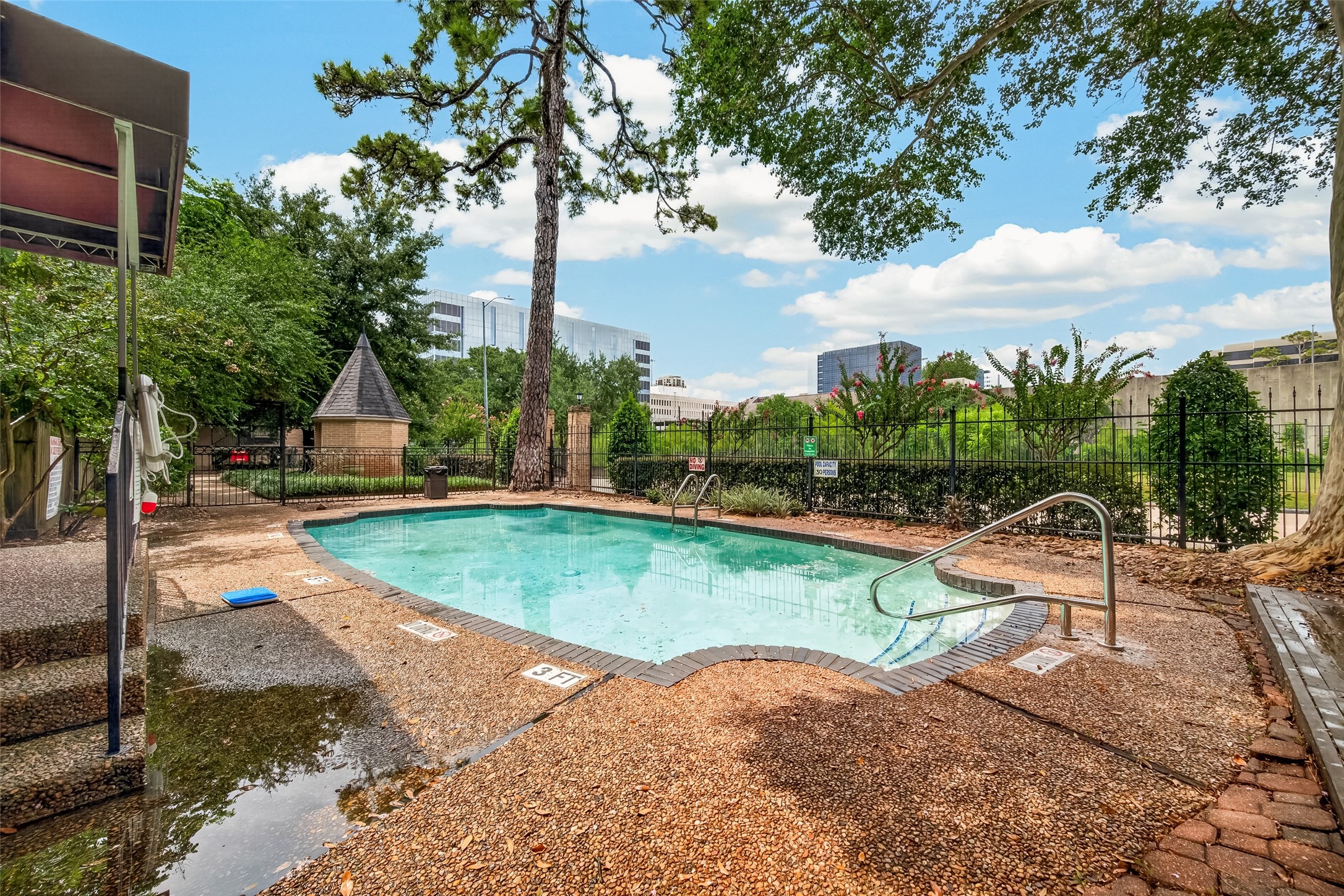 4515 Briar Hollow Place 309 Property Photo 21