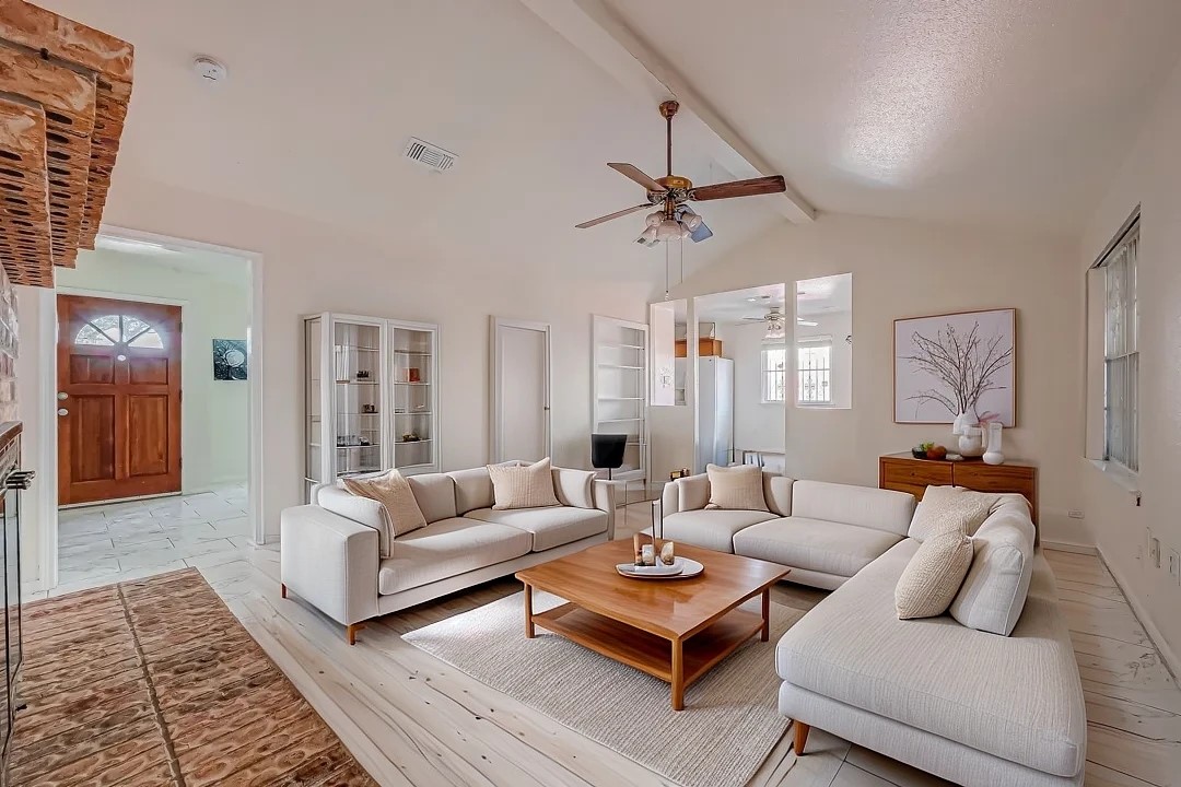 10535 Huntington View Drive Property Photo 1