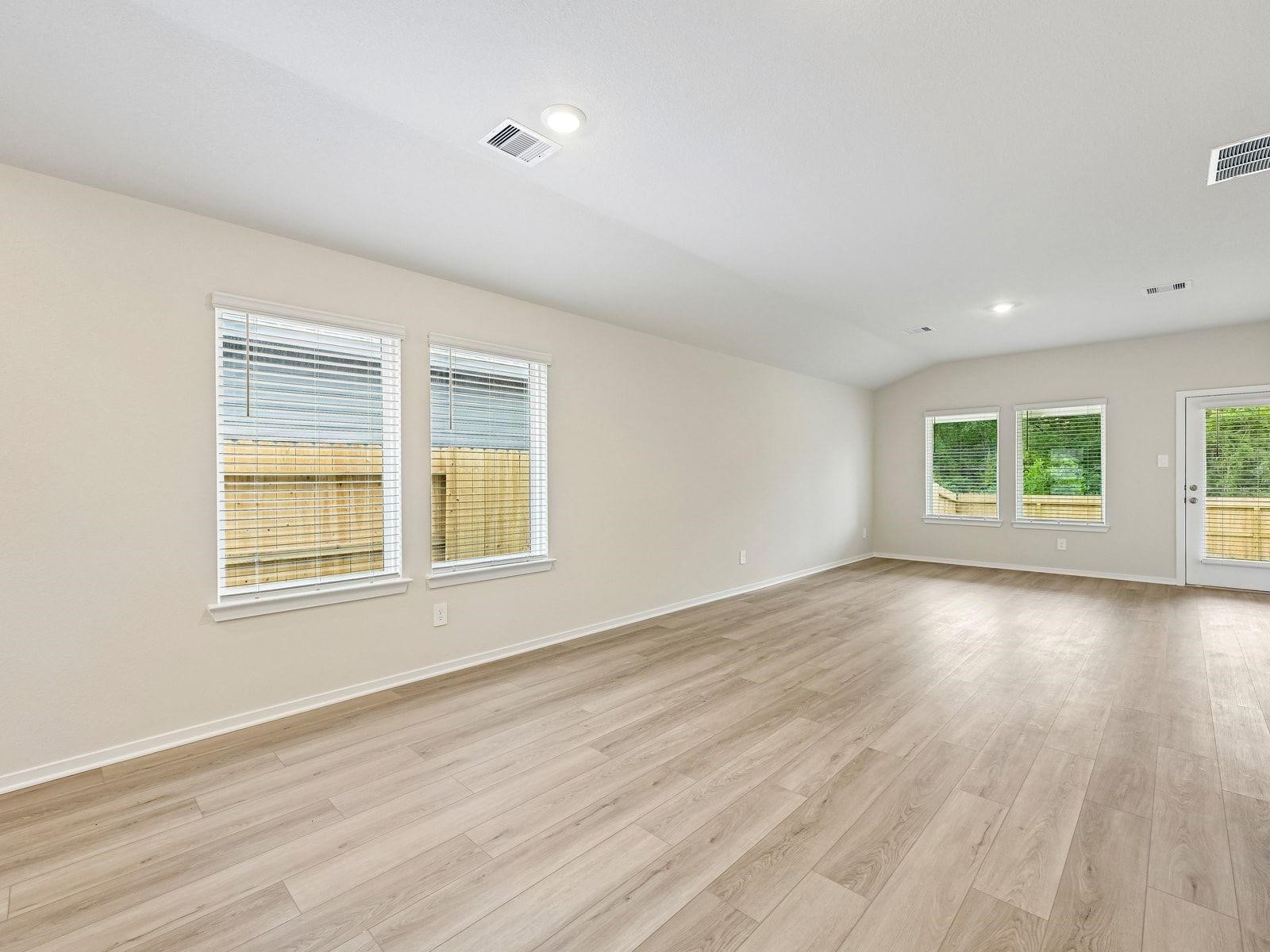 383 Sunrise Ranch Drive Property Photo 13