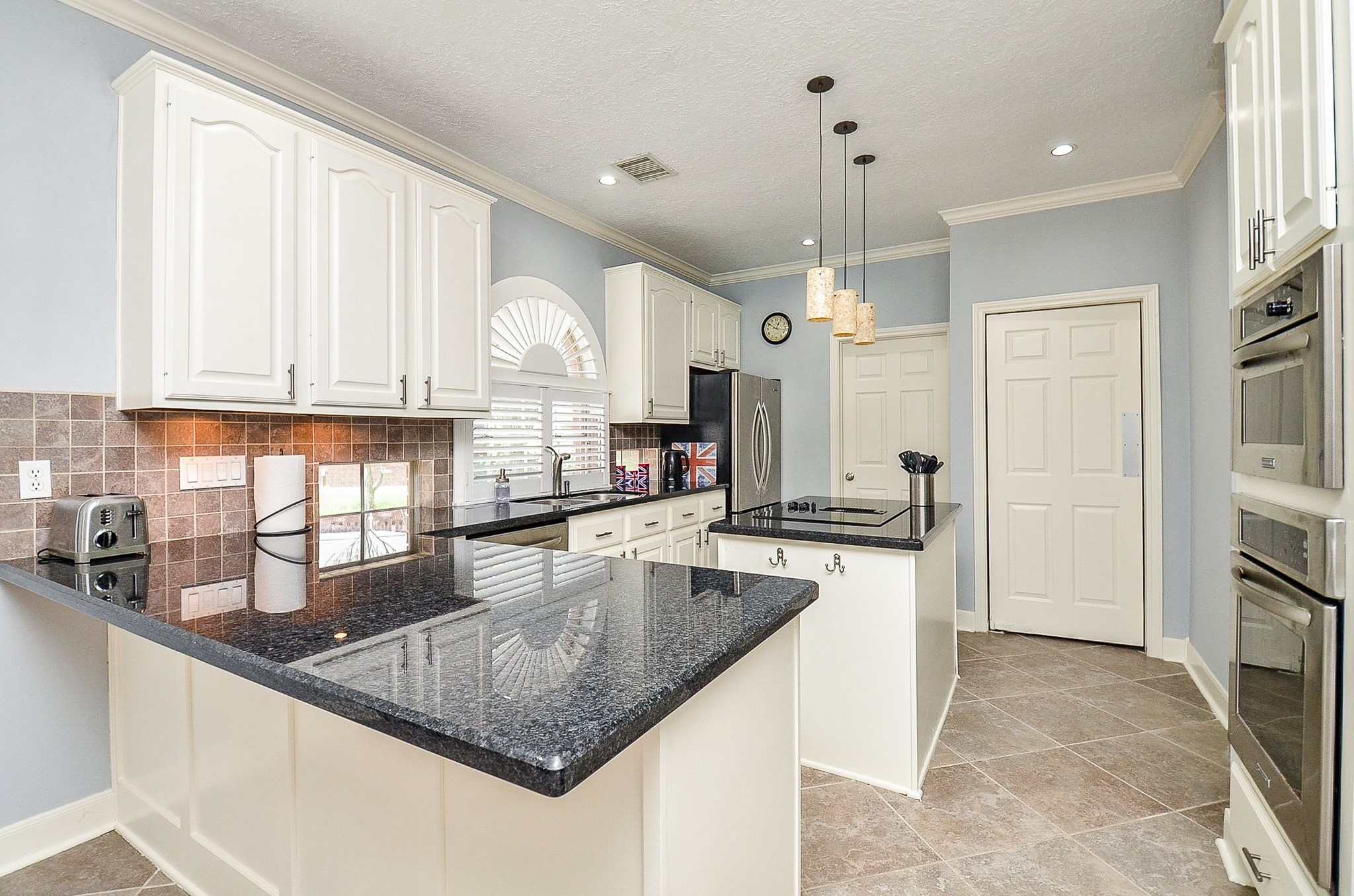 3126 Serene Oak Drive Property Photo 21