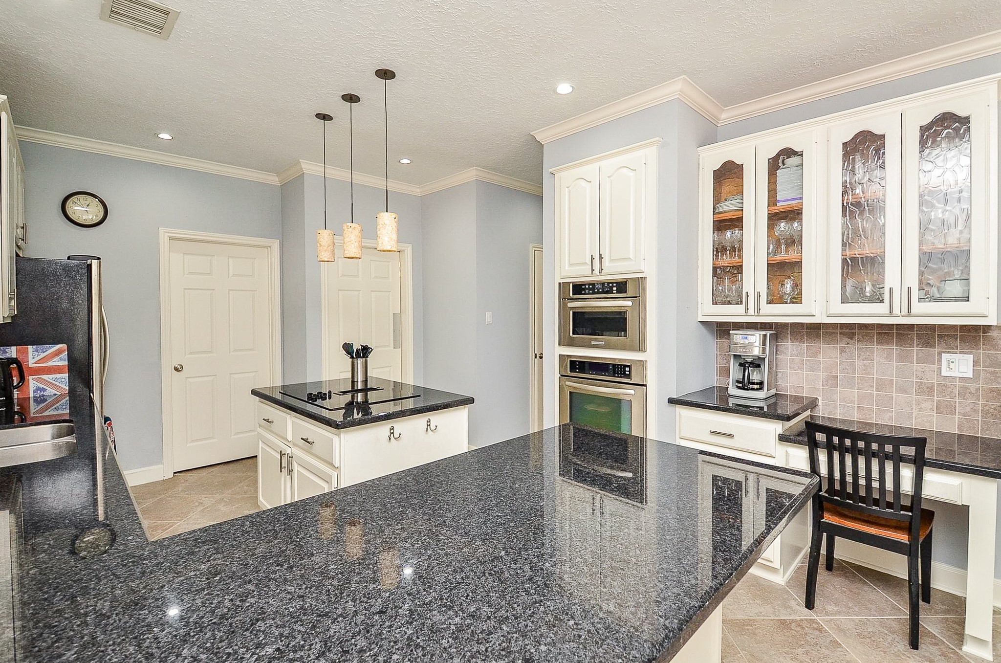 3126 Serene Oak Drive Property Photo 22