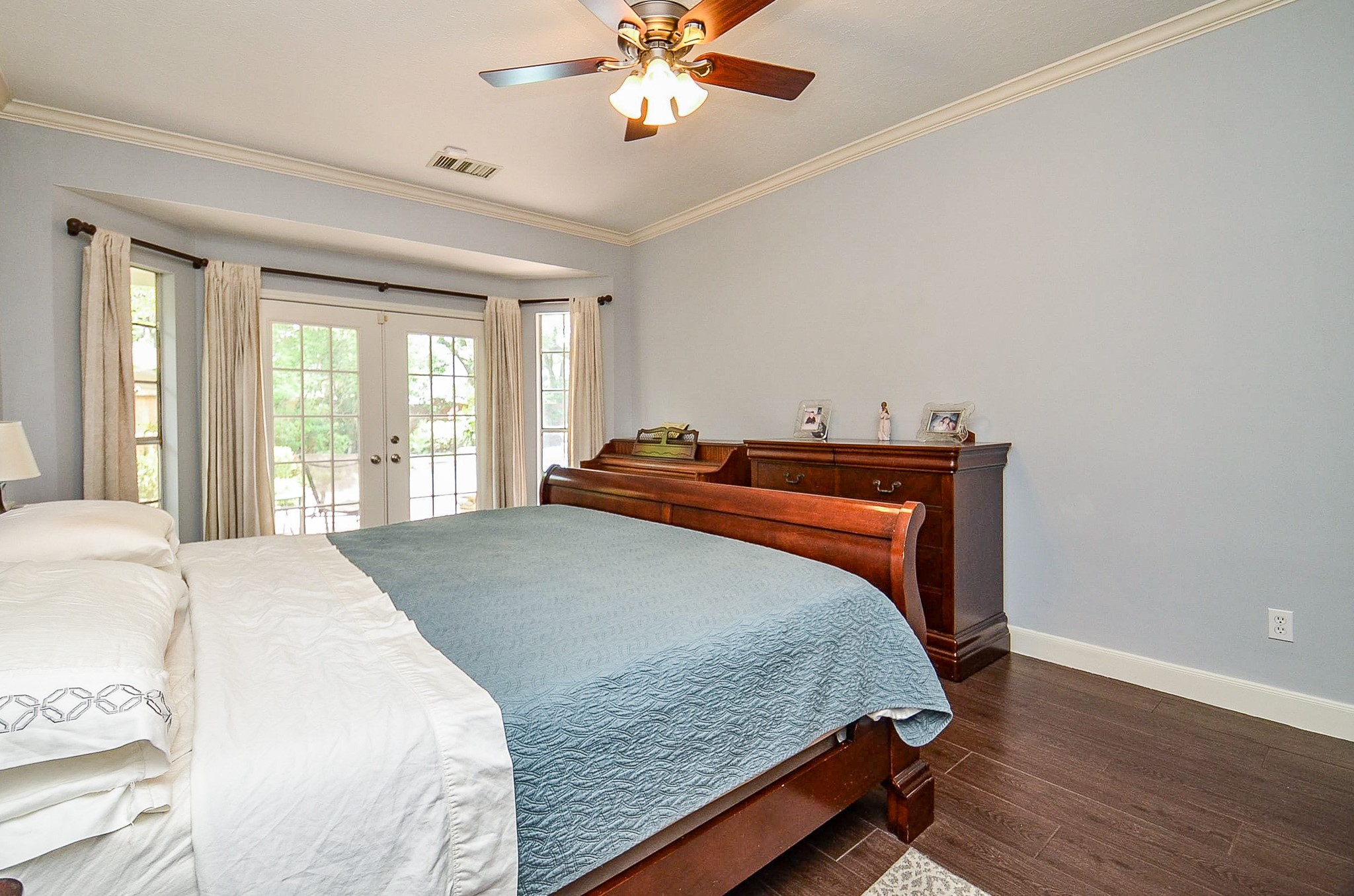 3126 Serene Oak Drive Property Photo 24