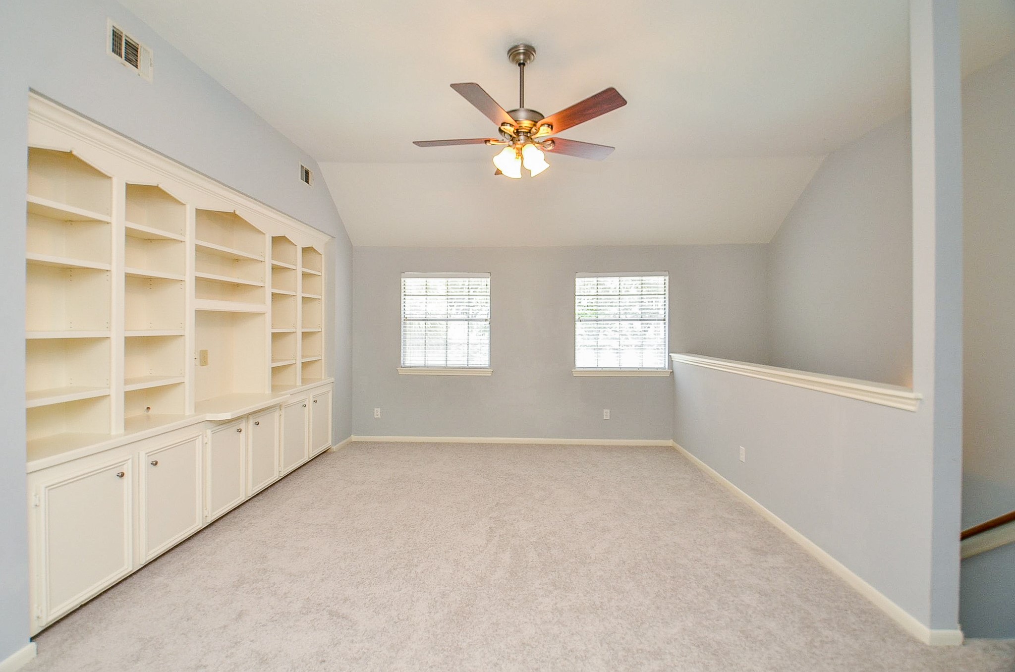 3126 Serene Oak Drive Property Photo 34