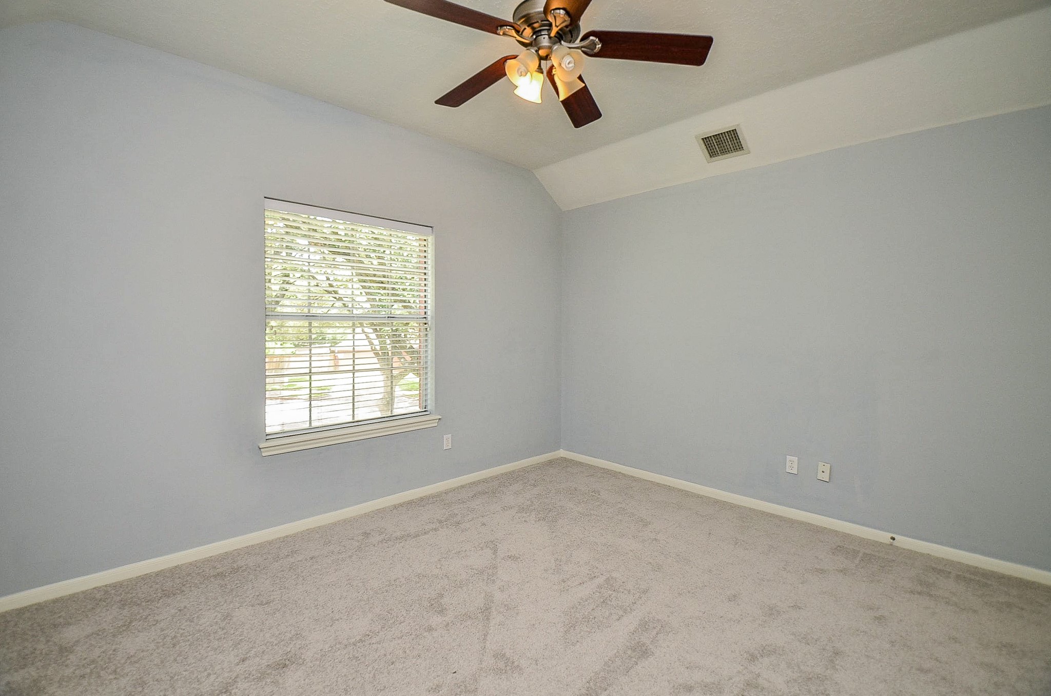 3126 Serene Oak Drive Property Photo 39