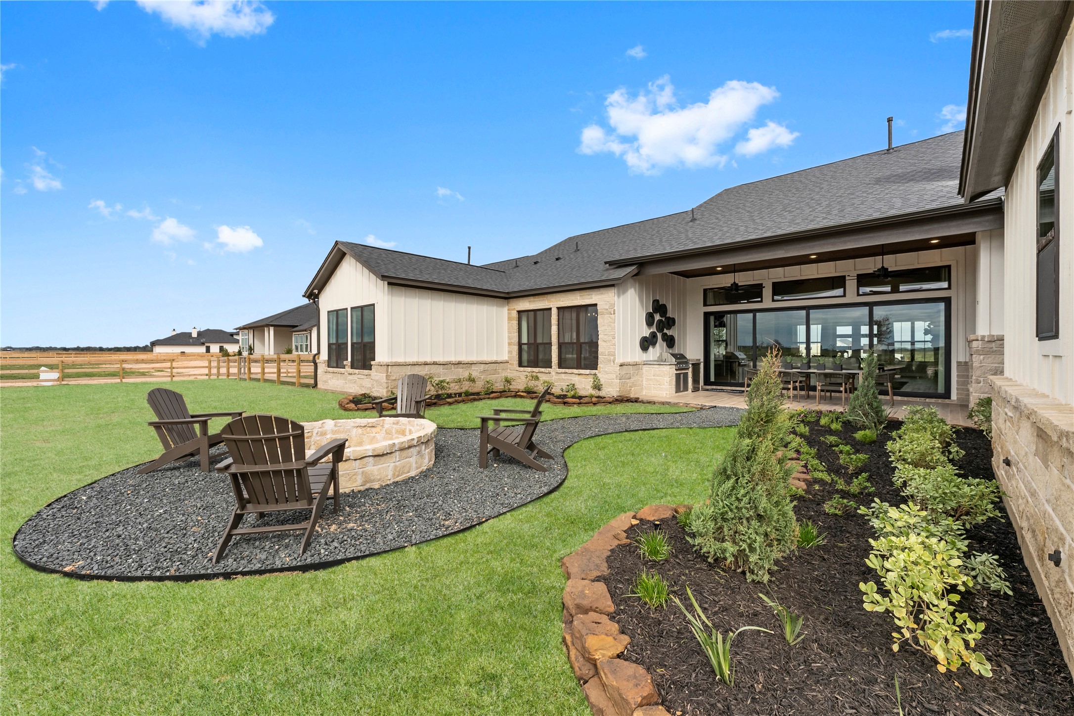 2001 Whispering Oaks Lane Property Photo 27