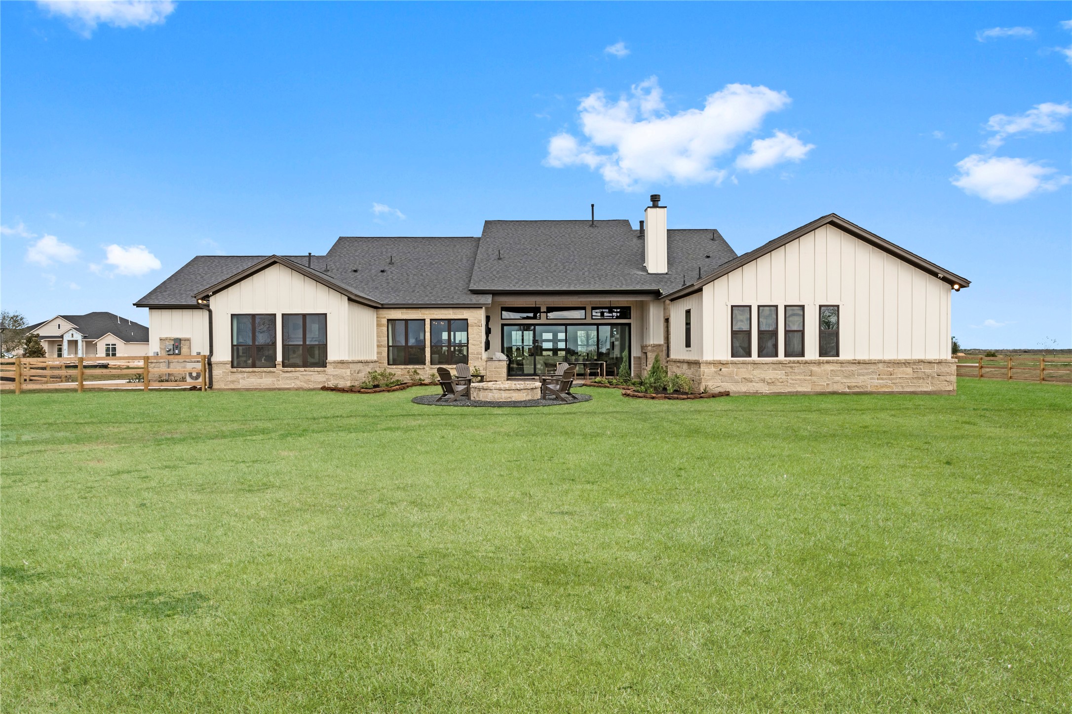 2001 Whispering Oaks Lane Property Photo 28