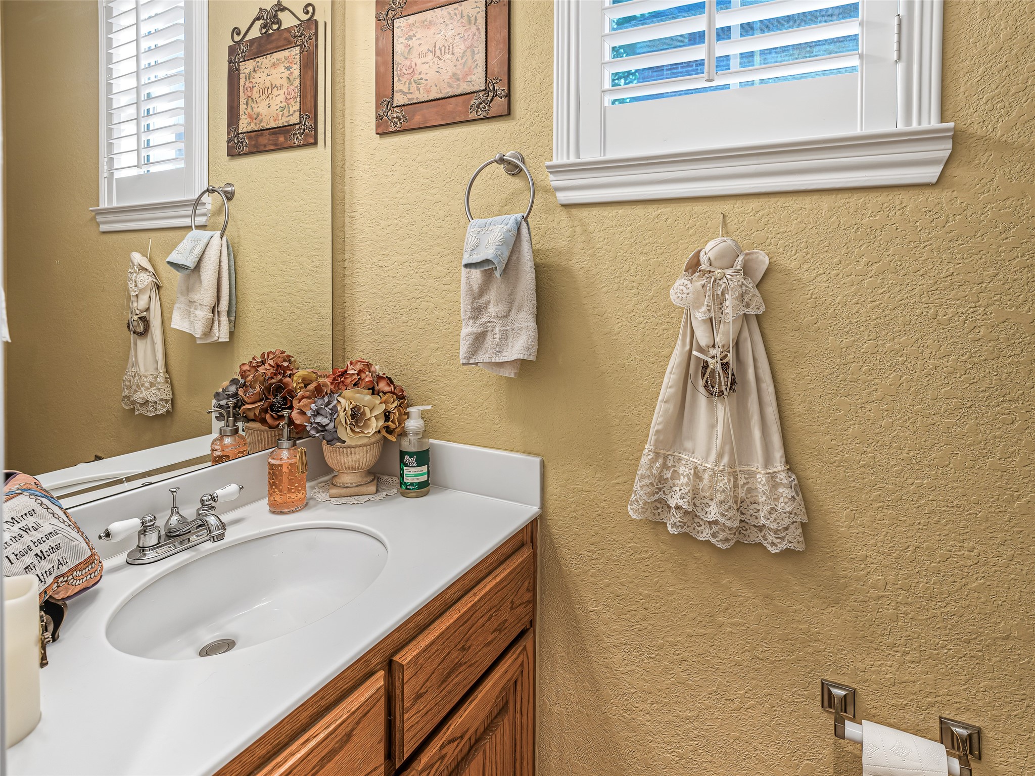 3018 Meadow Pond Drive Property Photo 12