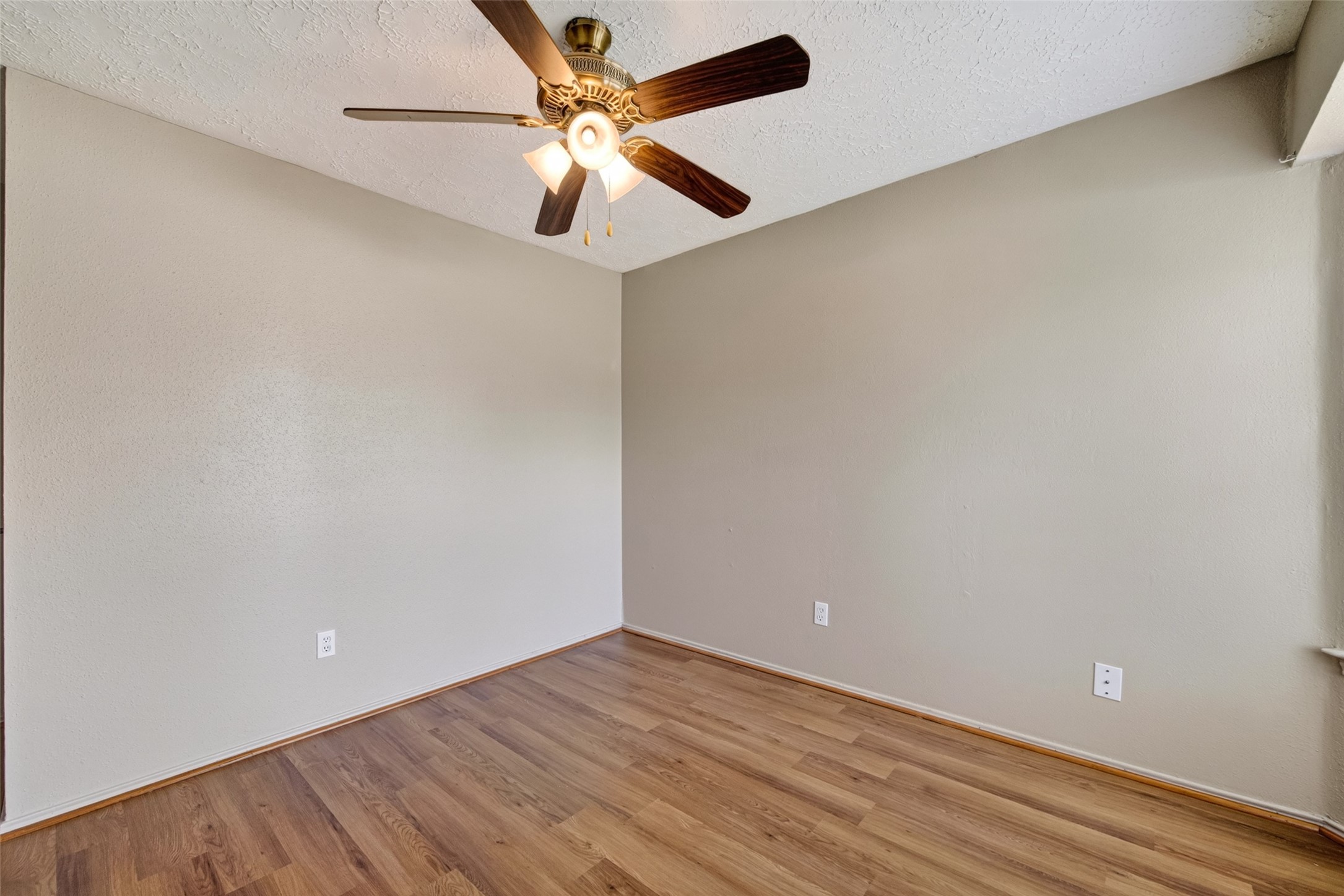 14002 Kathi Lynn Lane Property Photo 13
