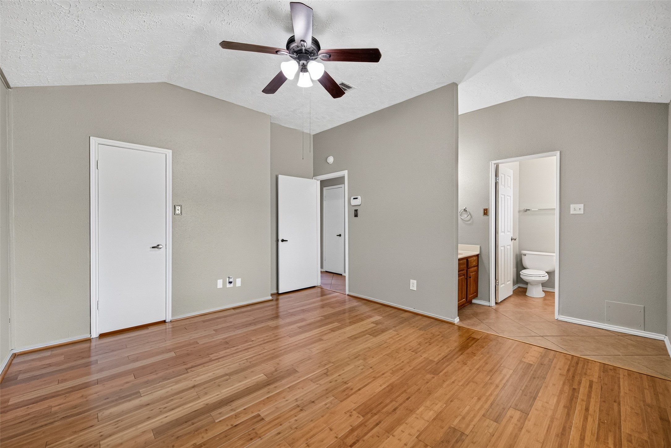 14002 Kathi Lynn Lane Property Photo 17