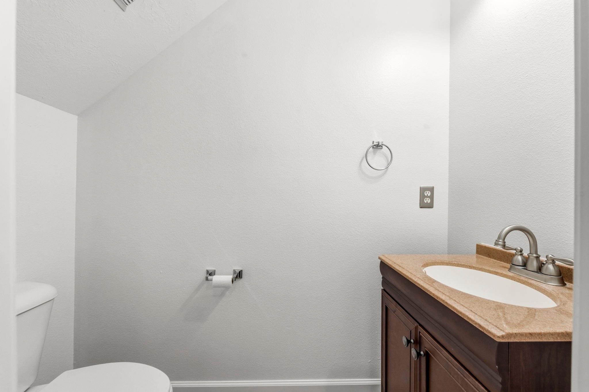 103 Ledgestone Place Property Photo 20
