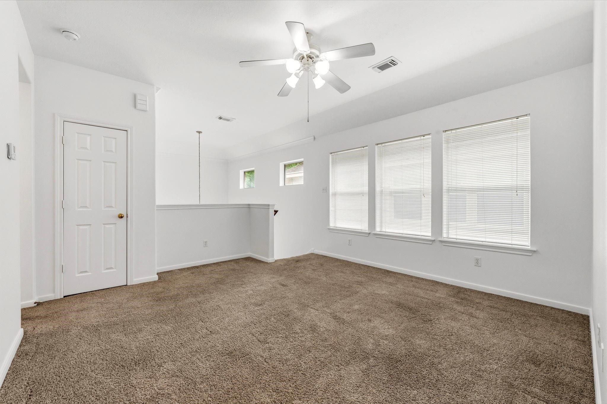 103 Ledgestone Place Property Photo 23